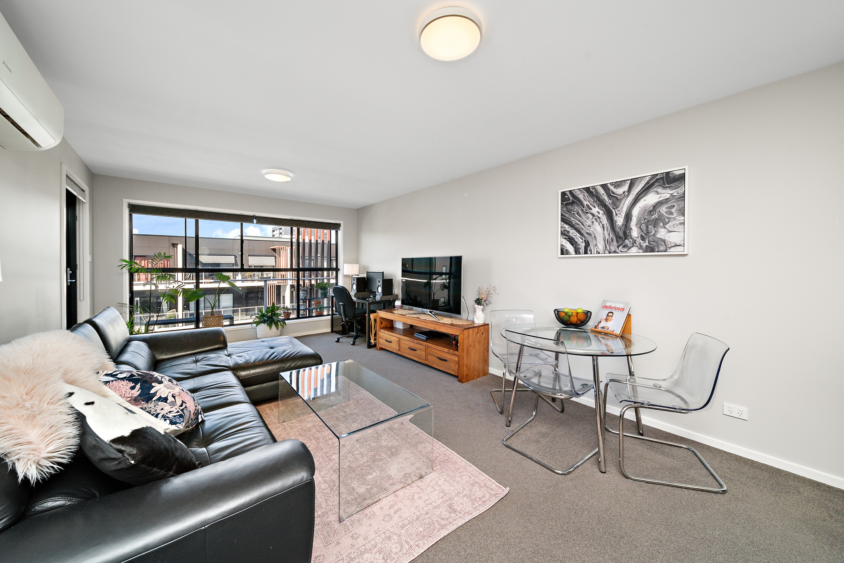 196/8 Limburg Way, Greenway, ACT 2900