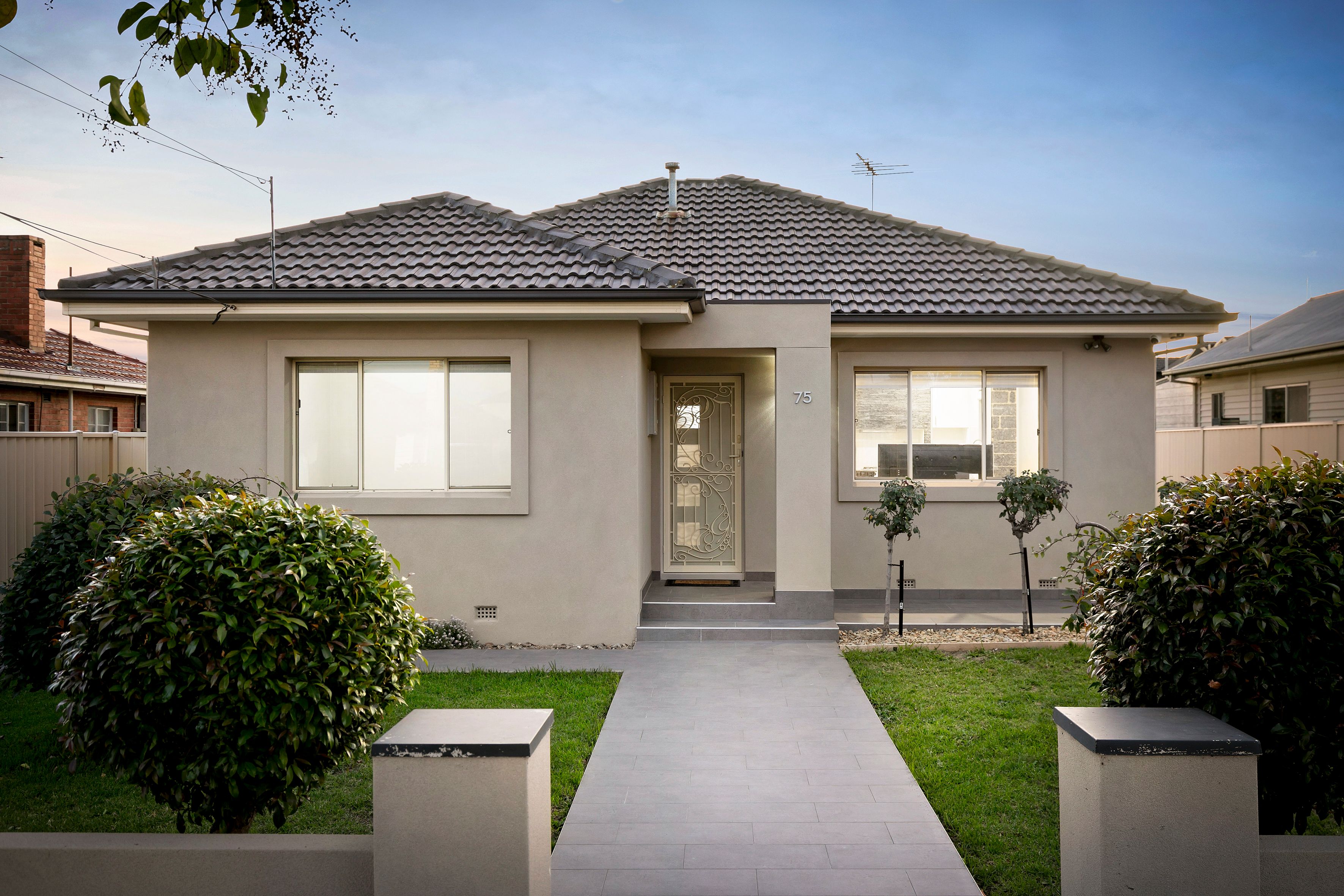 75 Isla Avenue, Glenroy VIC 3046