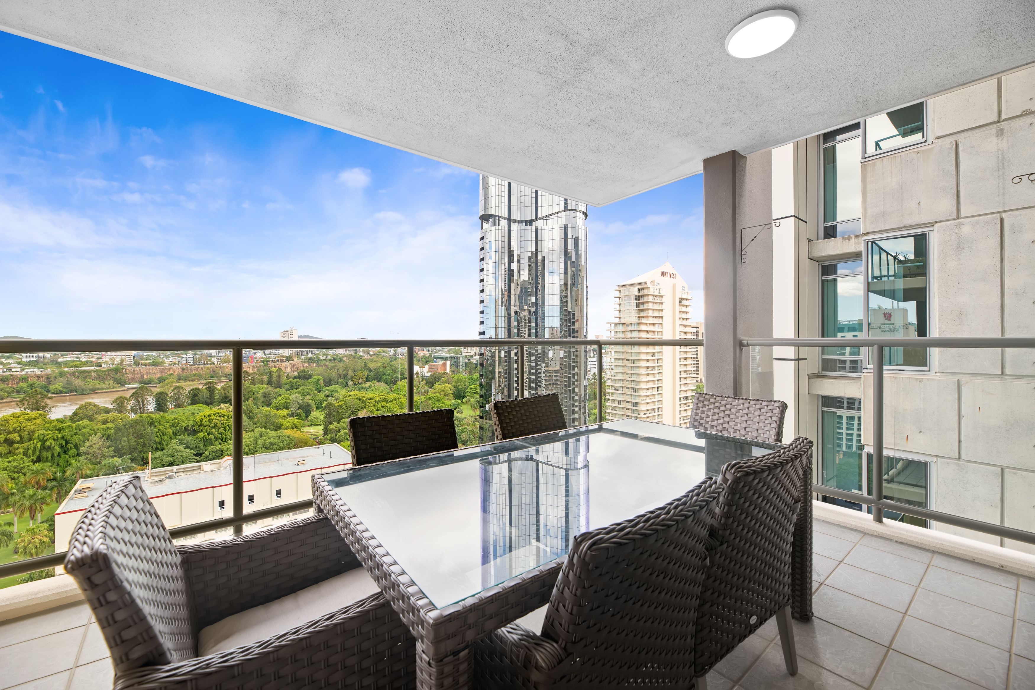 2002/212 Margaret Street, Brisbane City, QLD 4000