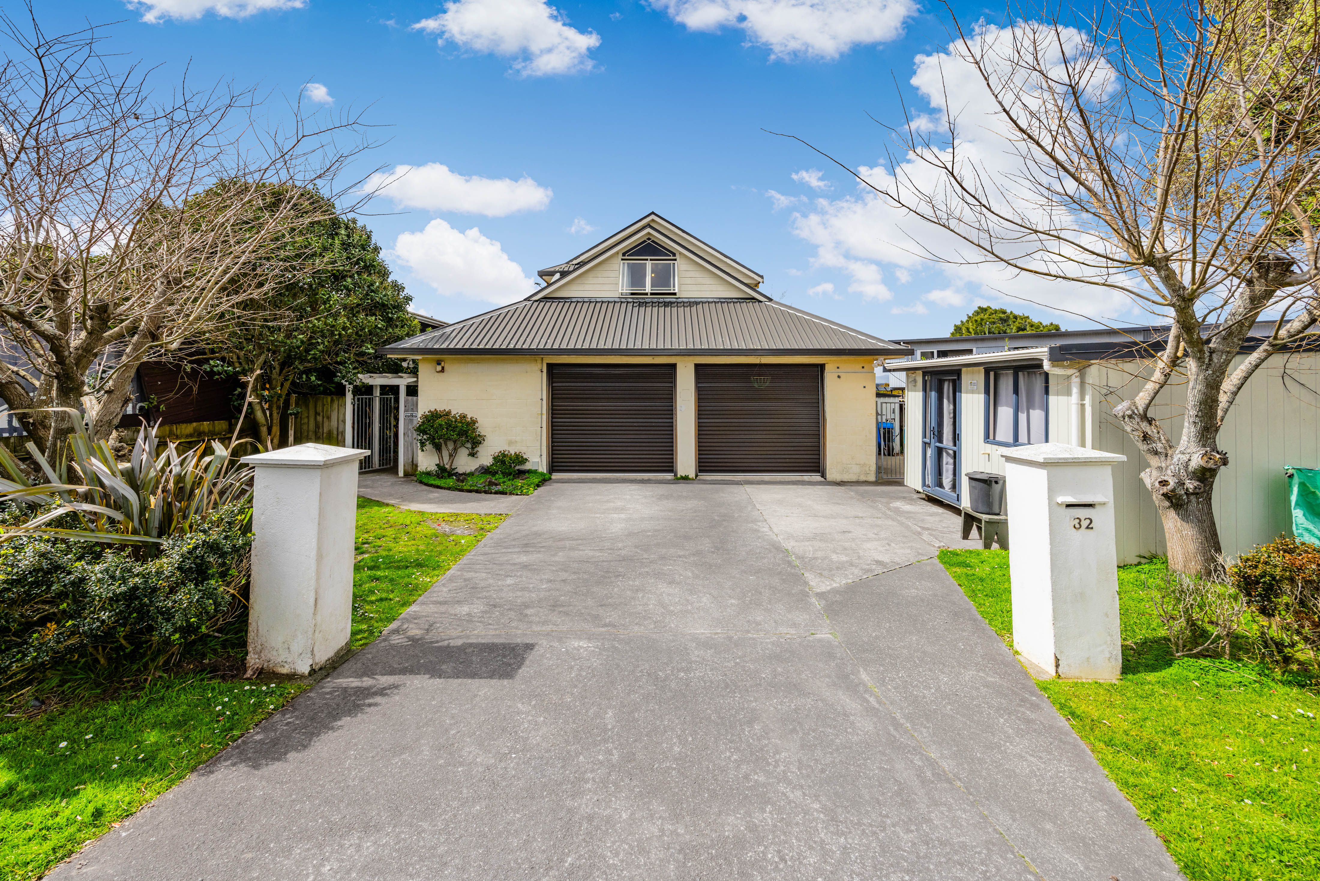 32 Evans Road, Weymouth, Manukau City