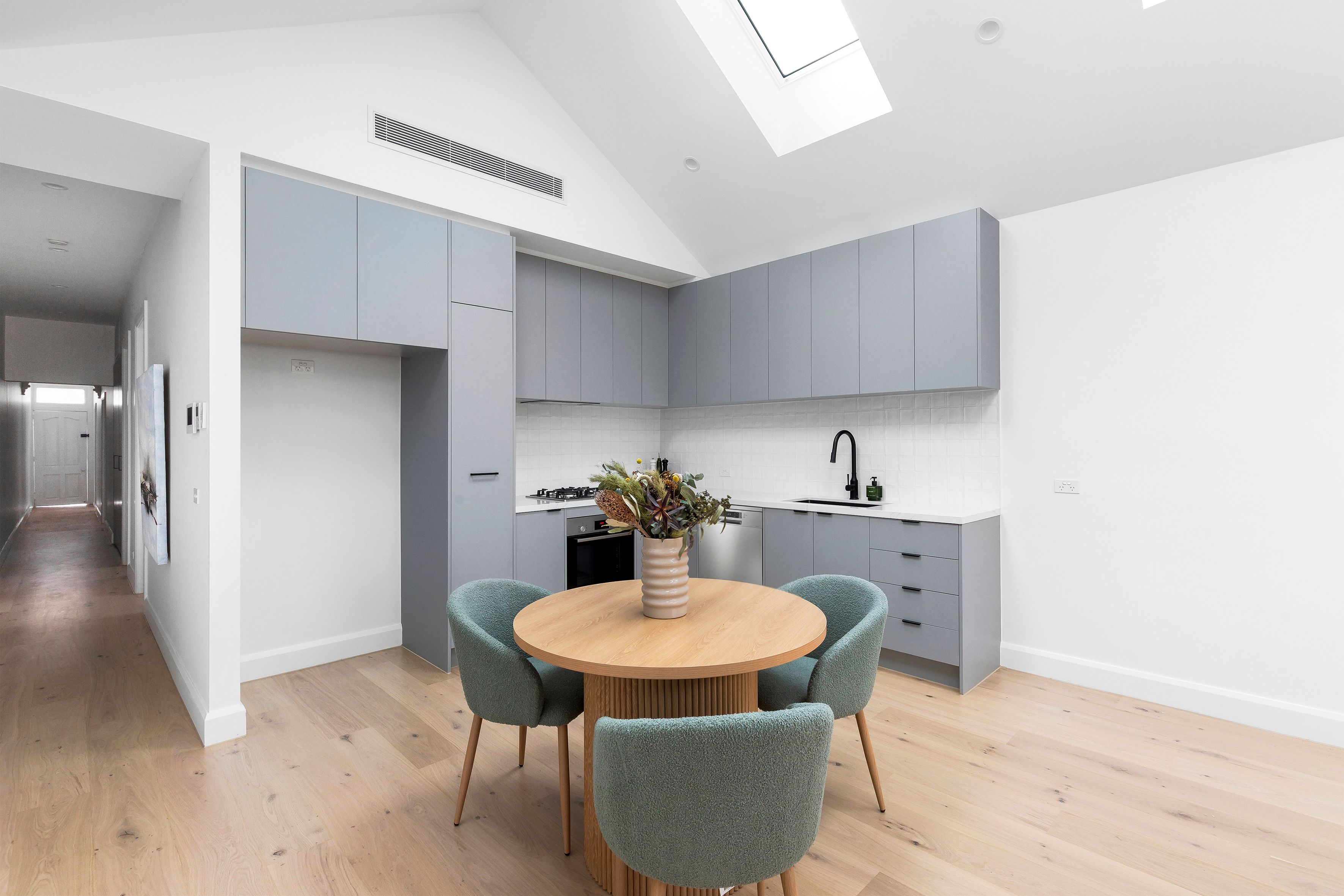 13 Sedgman Street — photo 6 of 16