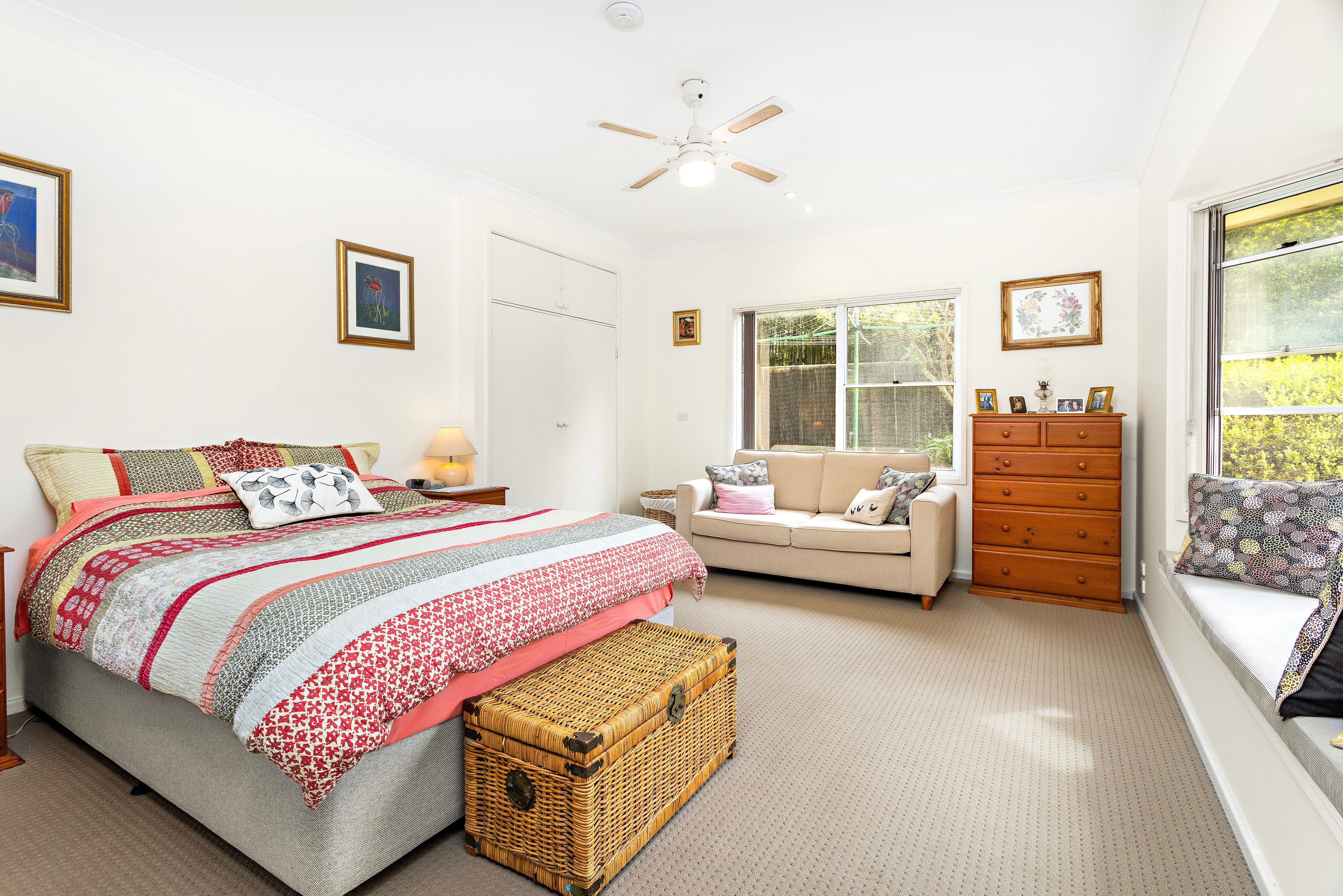 16 Chapman Street — photo 4 of 11