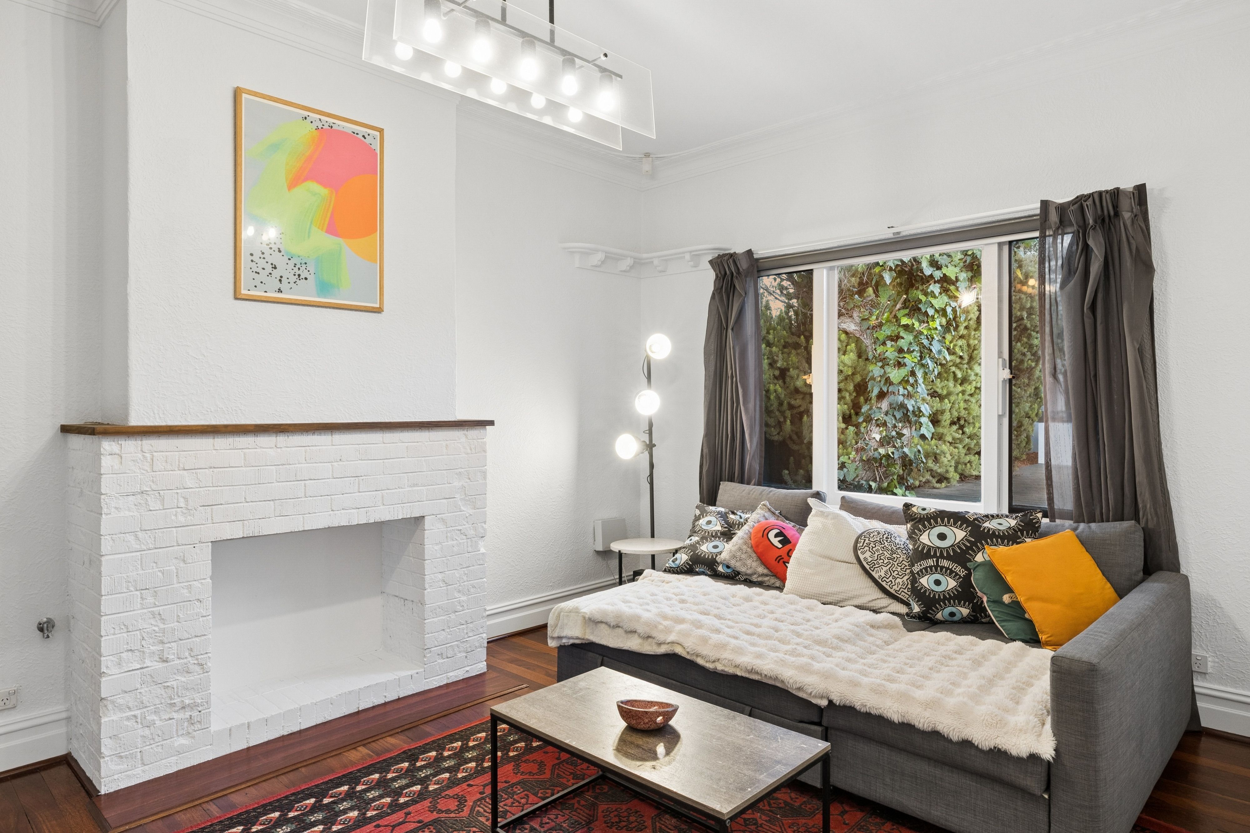 37 Victoria Street — photo 8 of 30