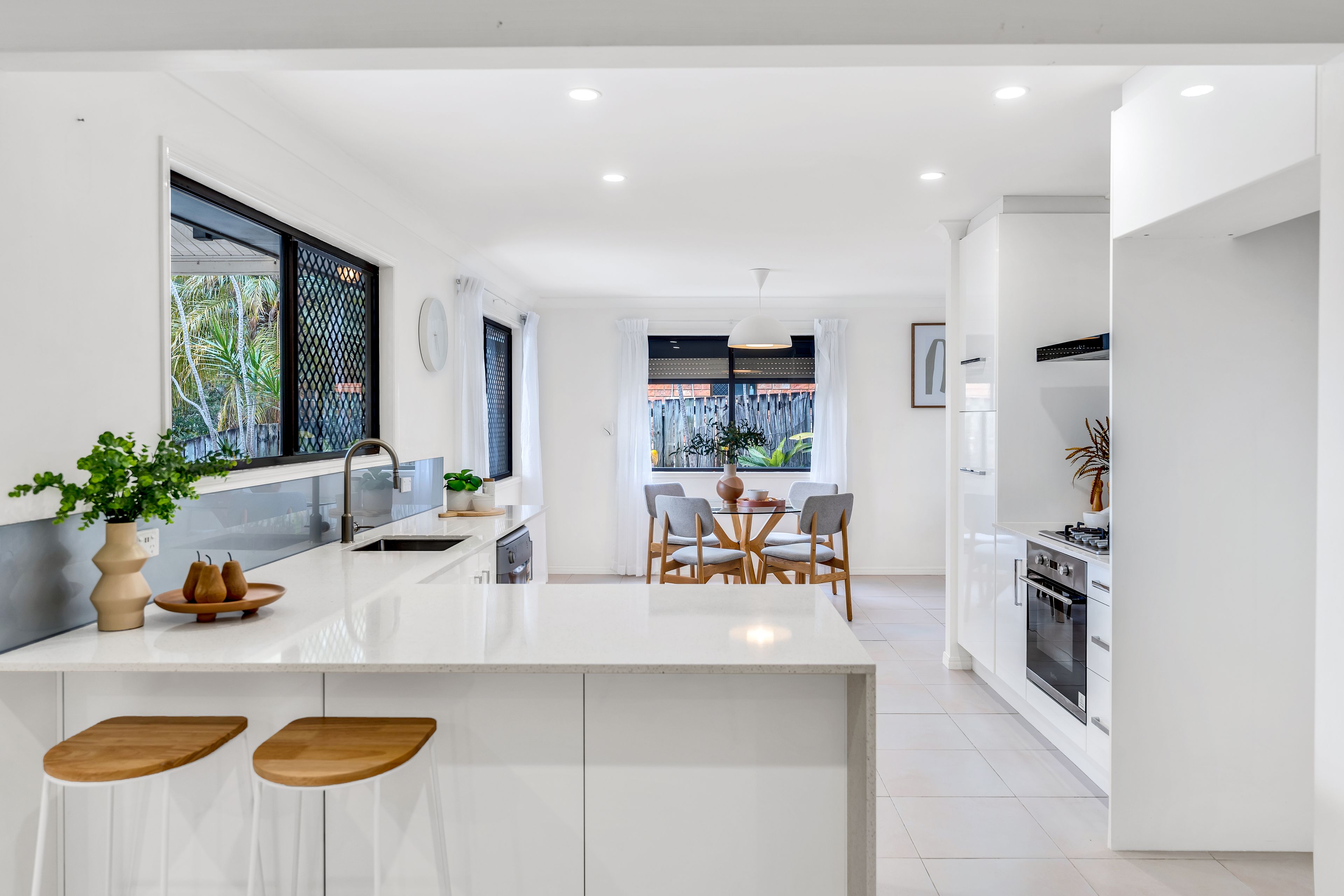 27 Gilford Crescent, Albany Creek QLD 4035