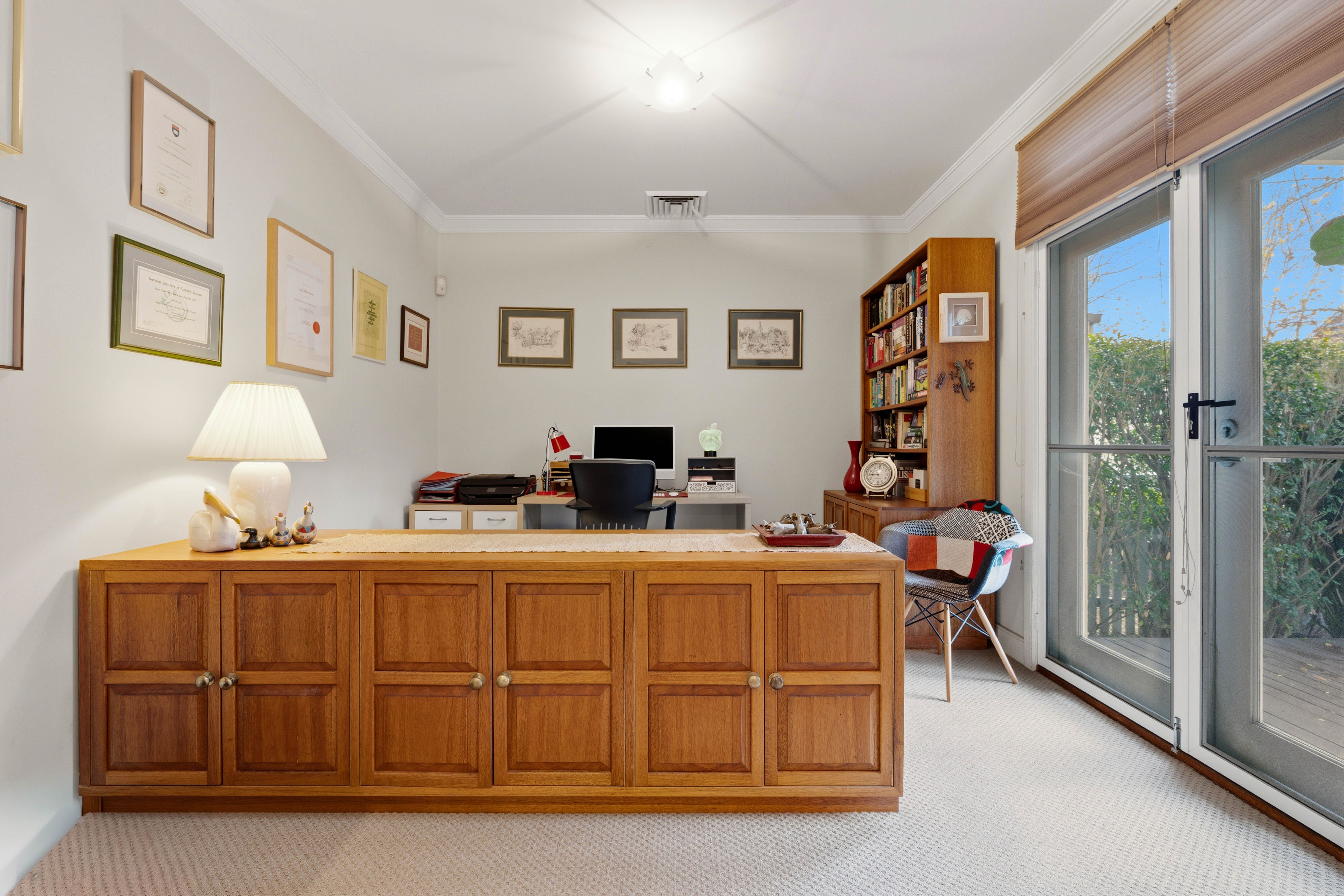 44 Broughton Avenue — photo 16 of 28