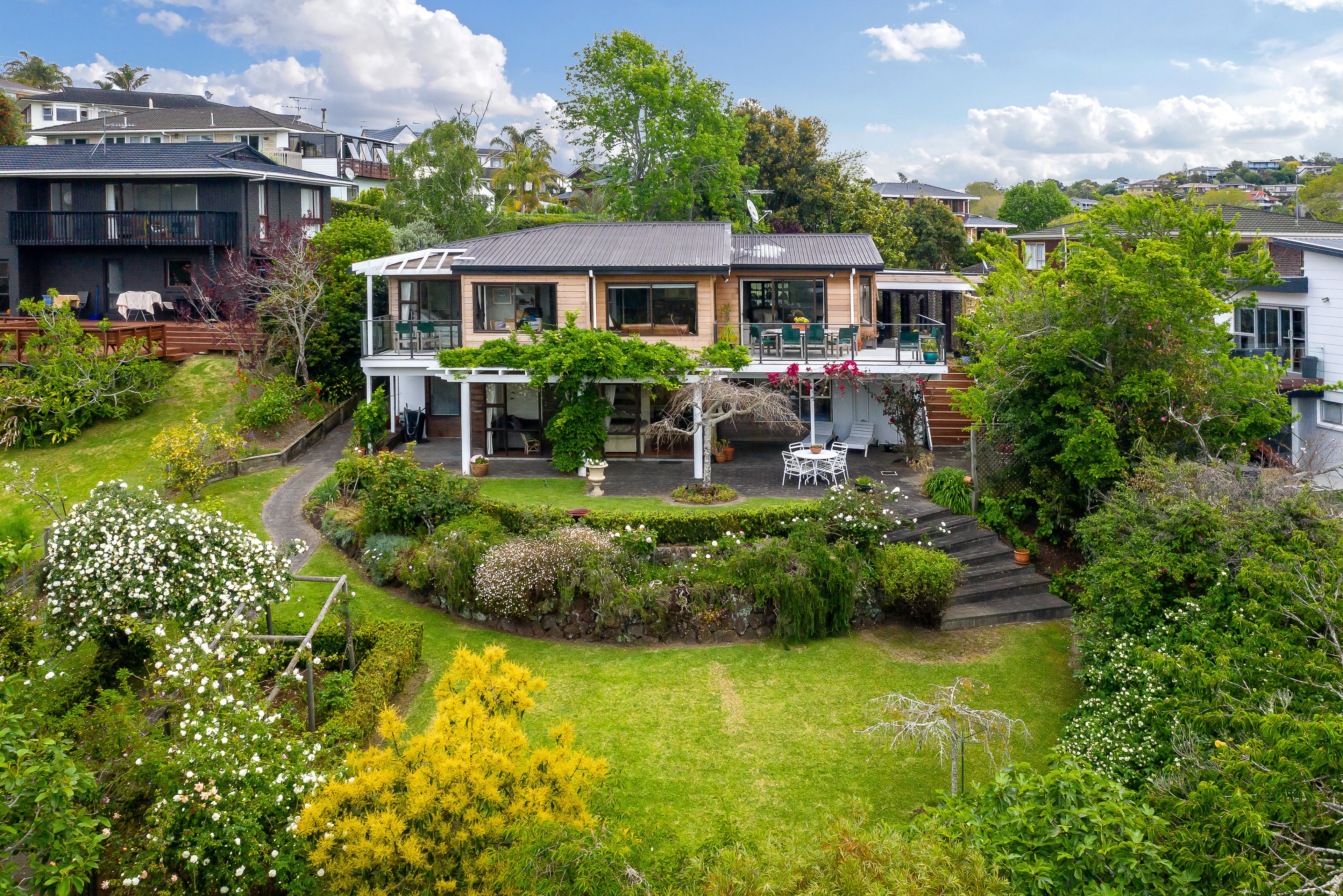 37 McMillan Place, Mellons Bay, Manukau City