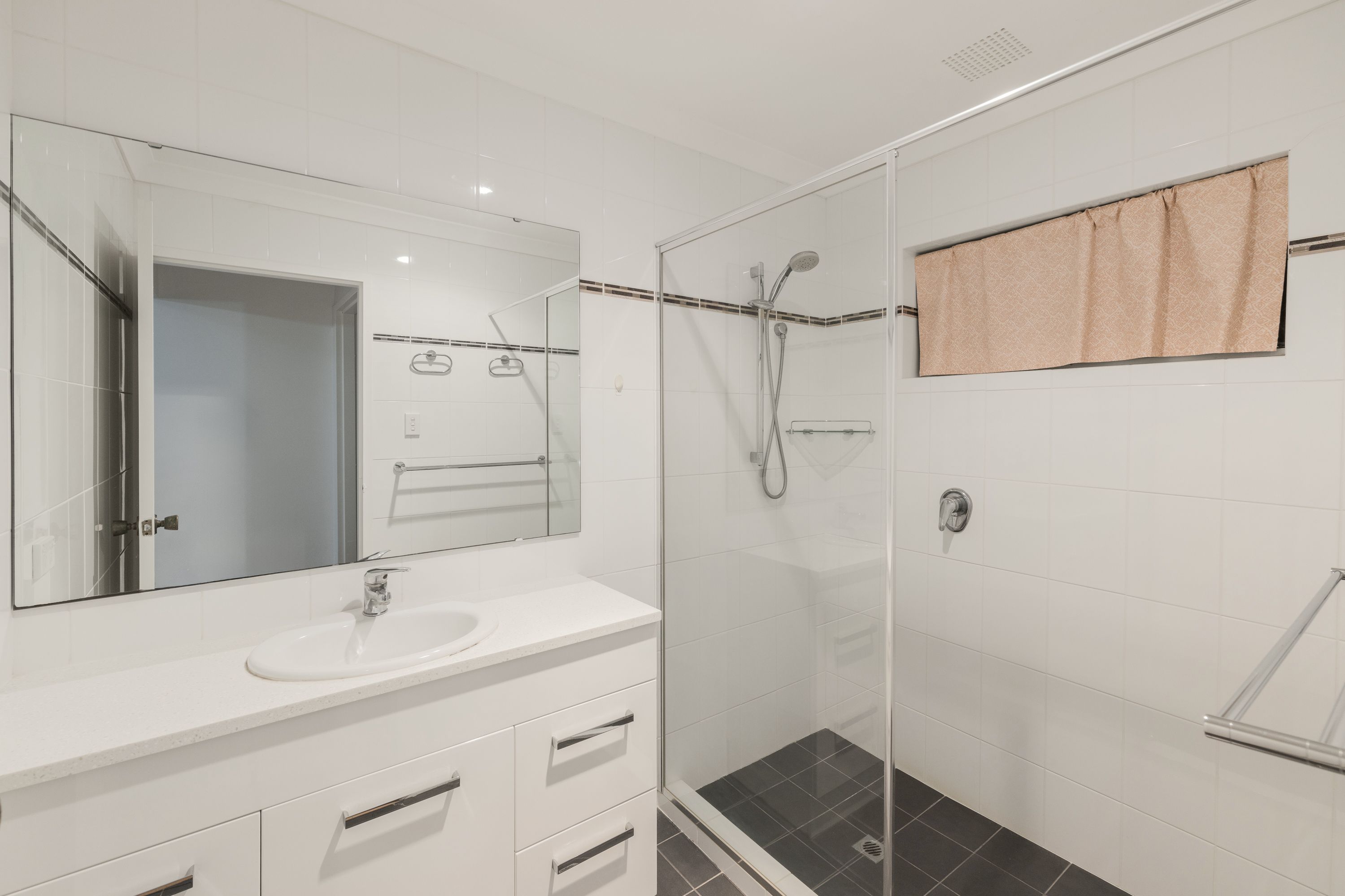 108 Salter Road — photo 8 of 16