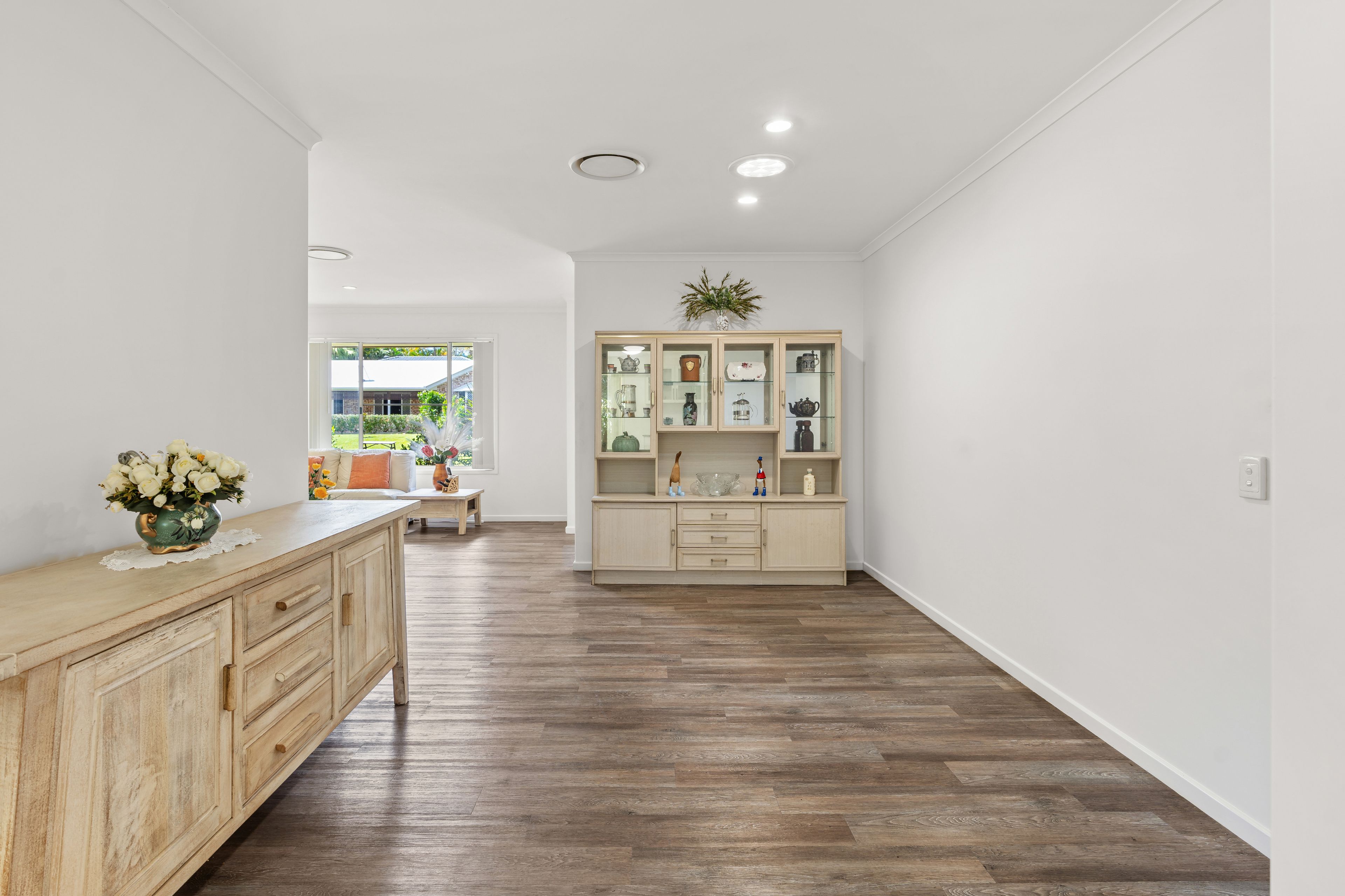 15 Prestwick Court — photo 4 of 19