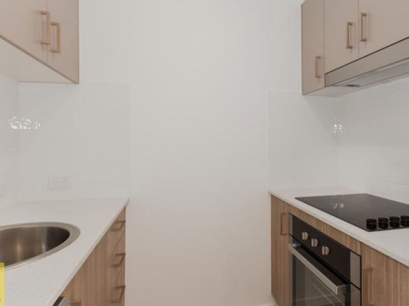 2/23 Arburry Crescent, Brassall, QLD 4305