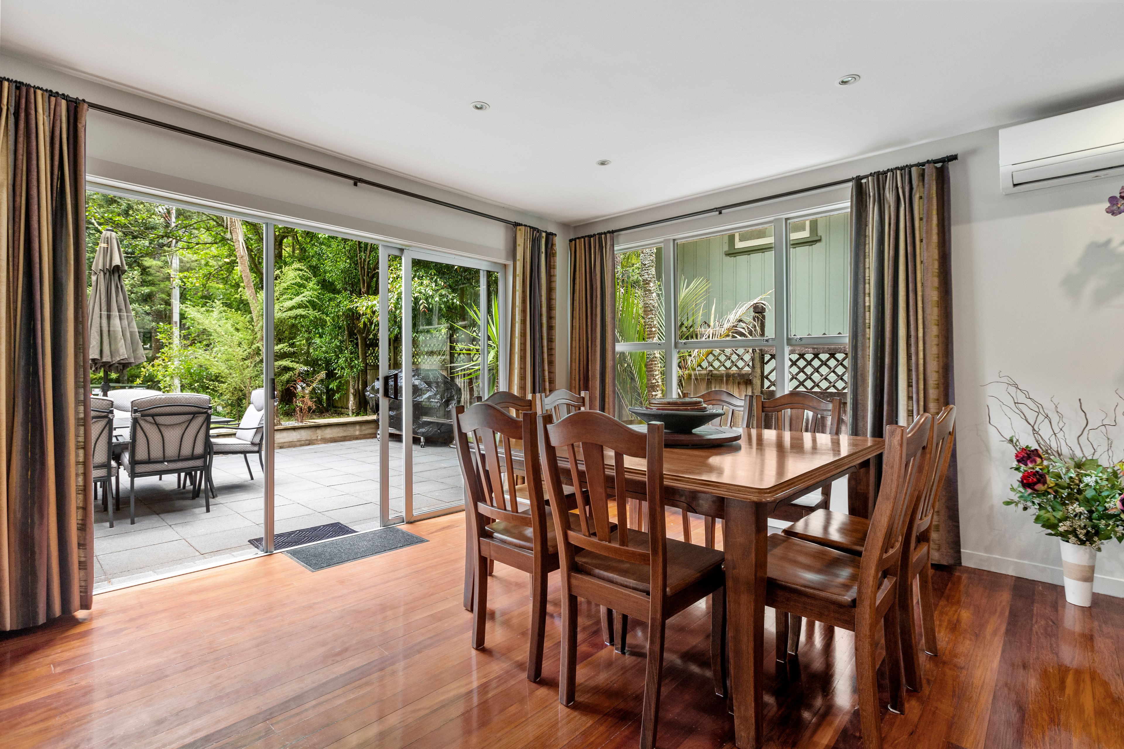 93 Waima Crescent, Titirangi, Waitakere City 0604 Sold House Ray