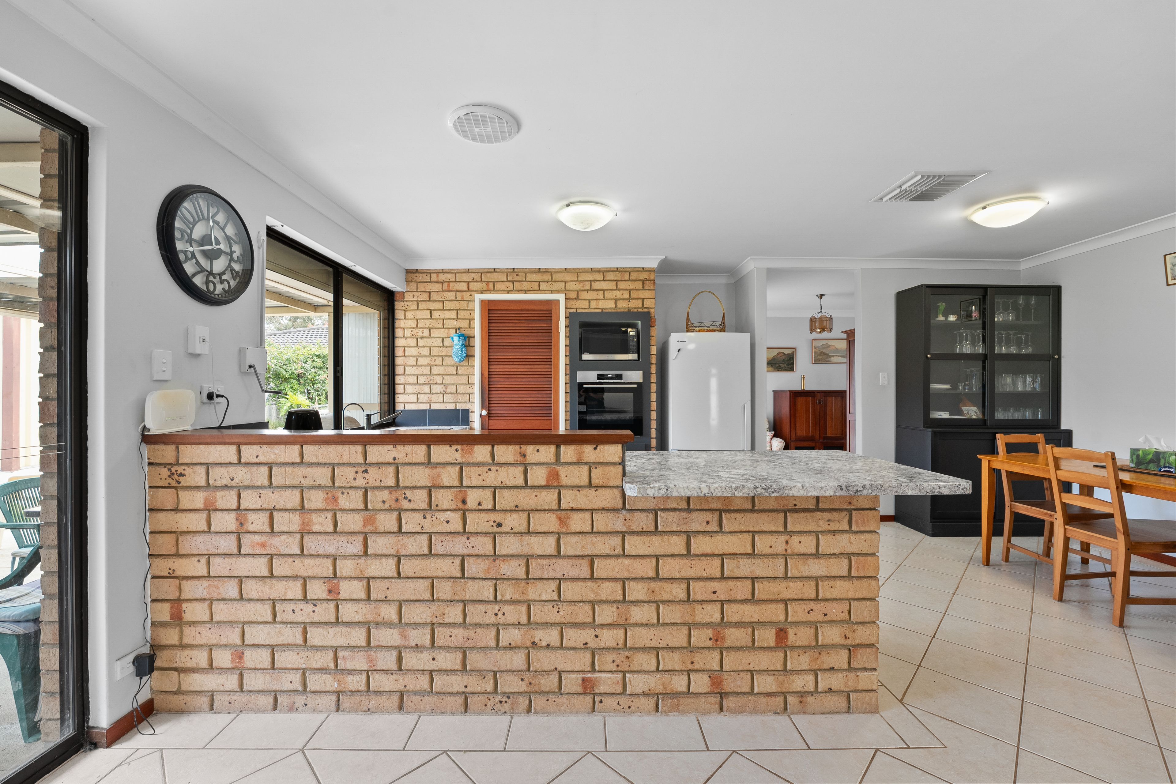 11 Trinity Court — photo 15 of 30