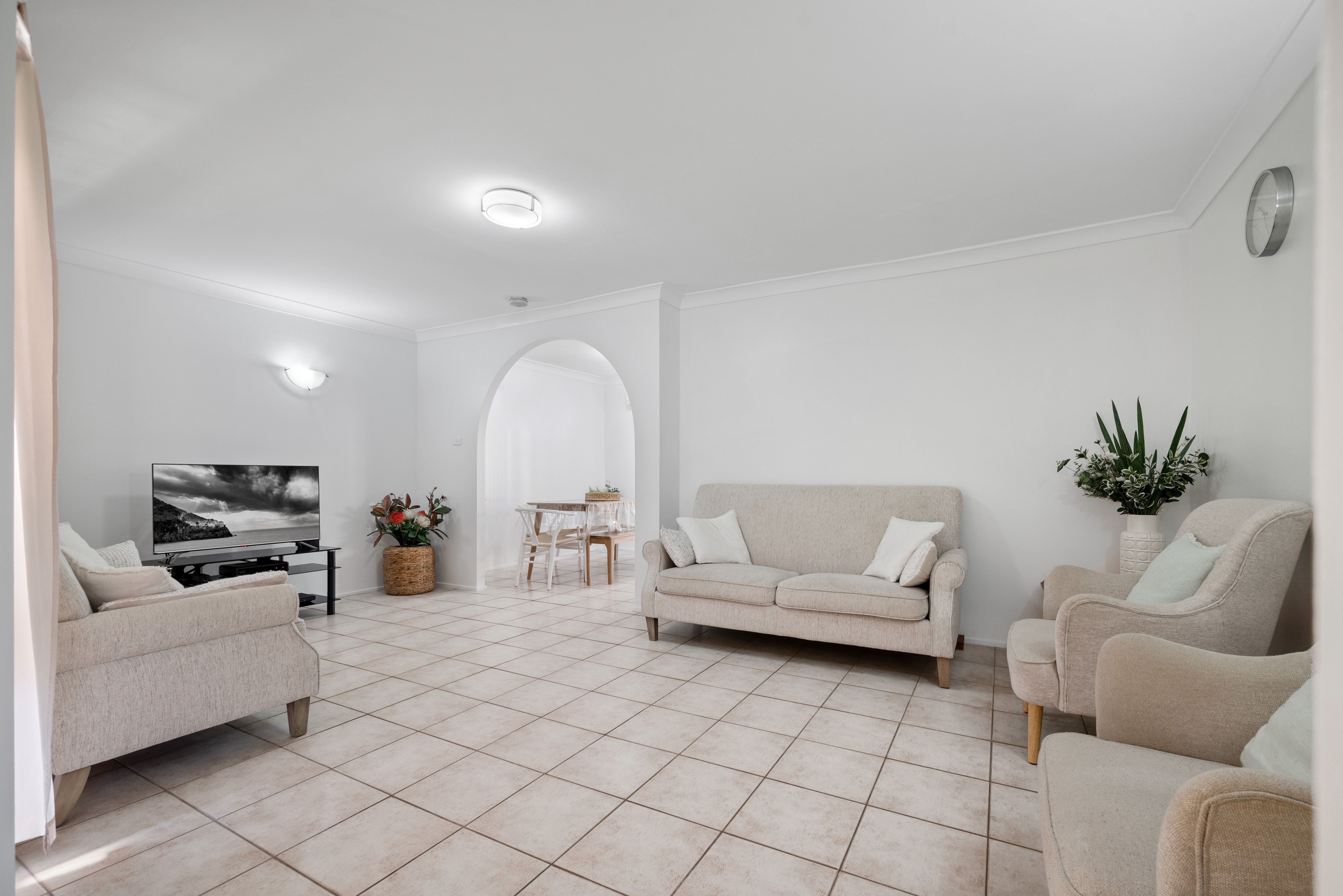 1 Nigel Place, Macquarie Fields, NSW 2564