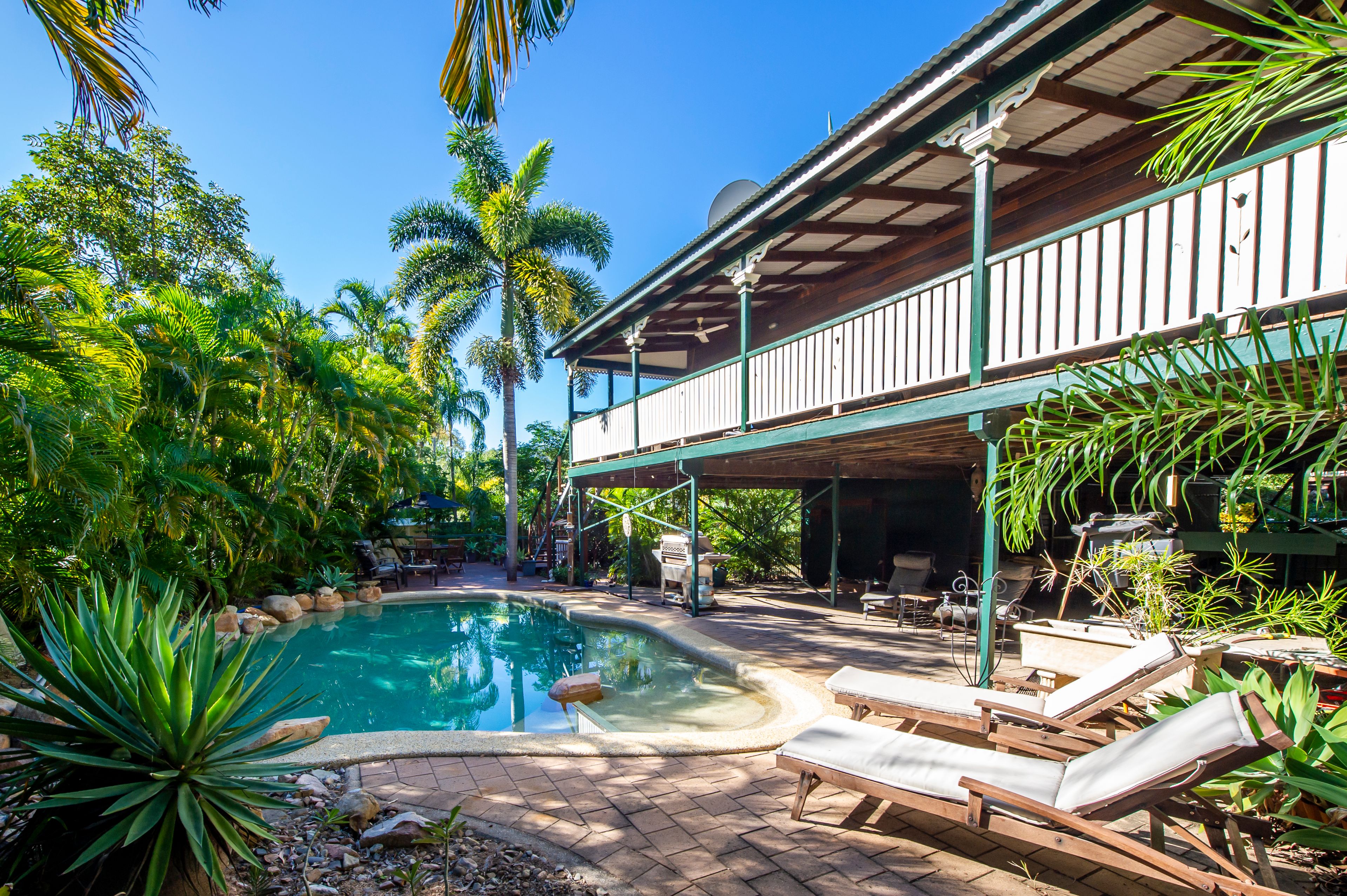 13 Nerita Crescent, Nelly Bay, QLD 4819