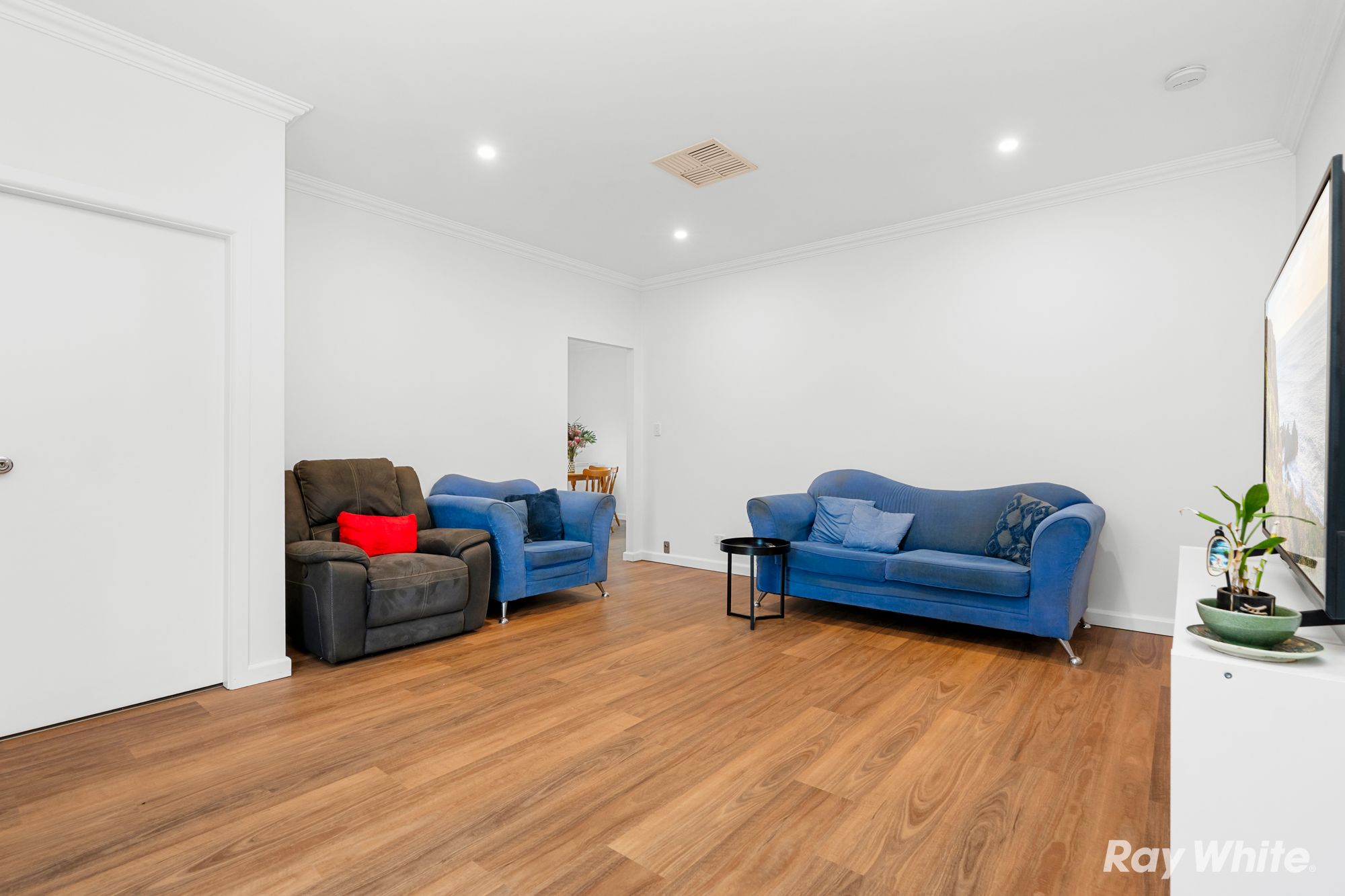 17 Scherger Place, Mount Austin, NSW 2650