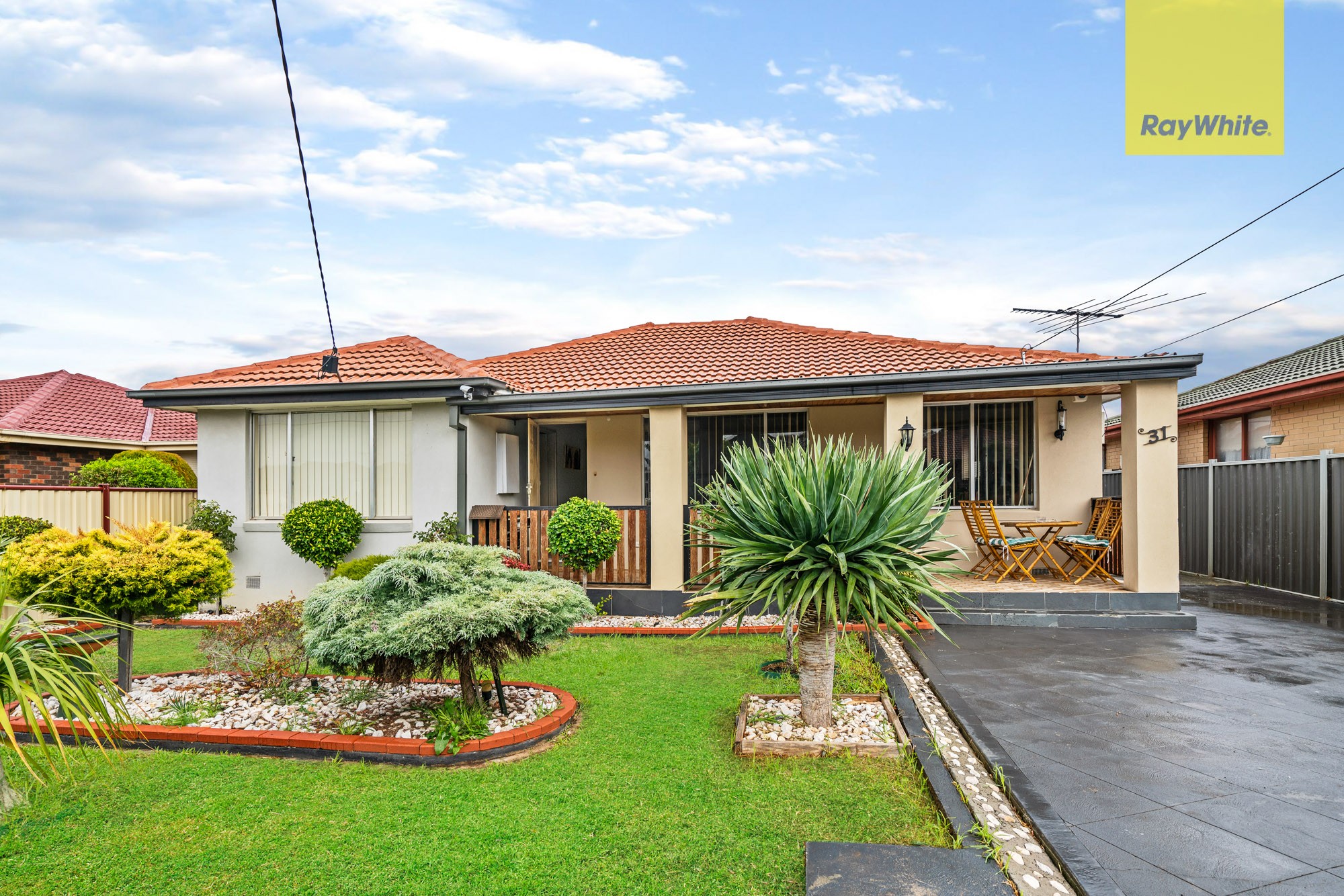 31 Dover Street, Albanvale, VIC 3021