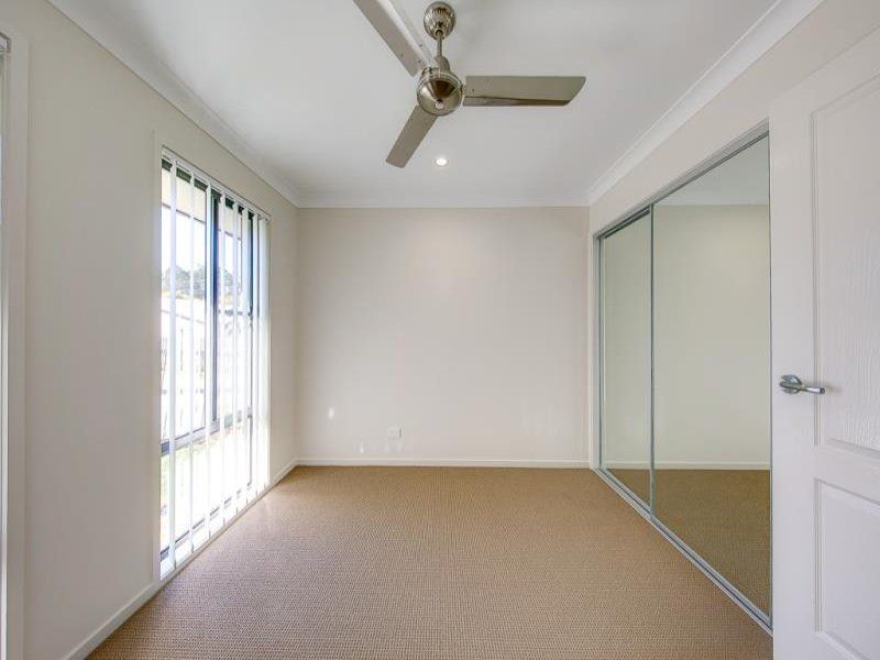 2 Surwold Way, Loganlea, QLD 4131