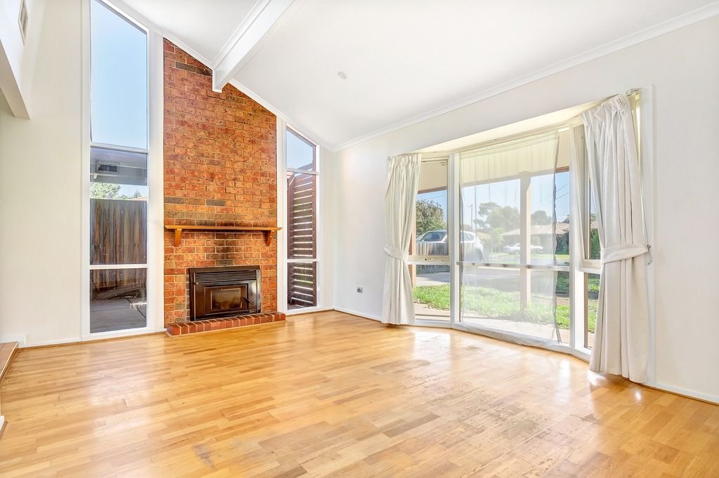 4 Daniel Court, Werribee, VIC 3030