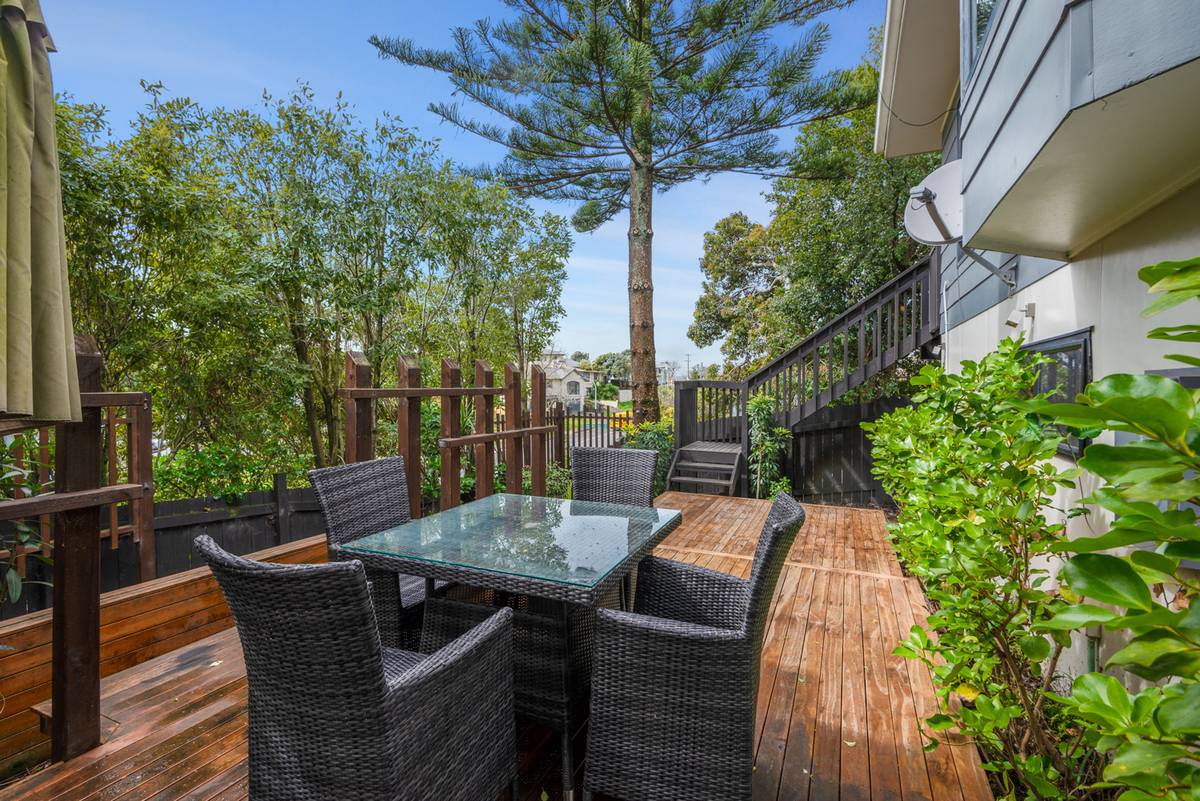 1 Wilkie Place, Mount Wellington, Auckland City Real Estate Ray