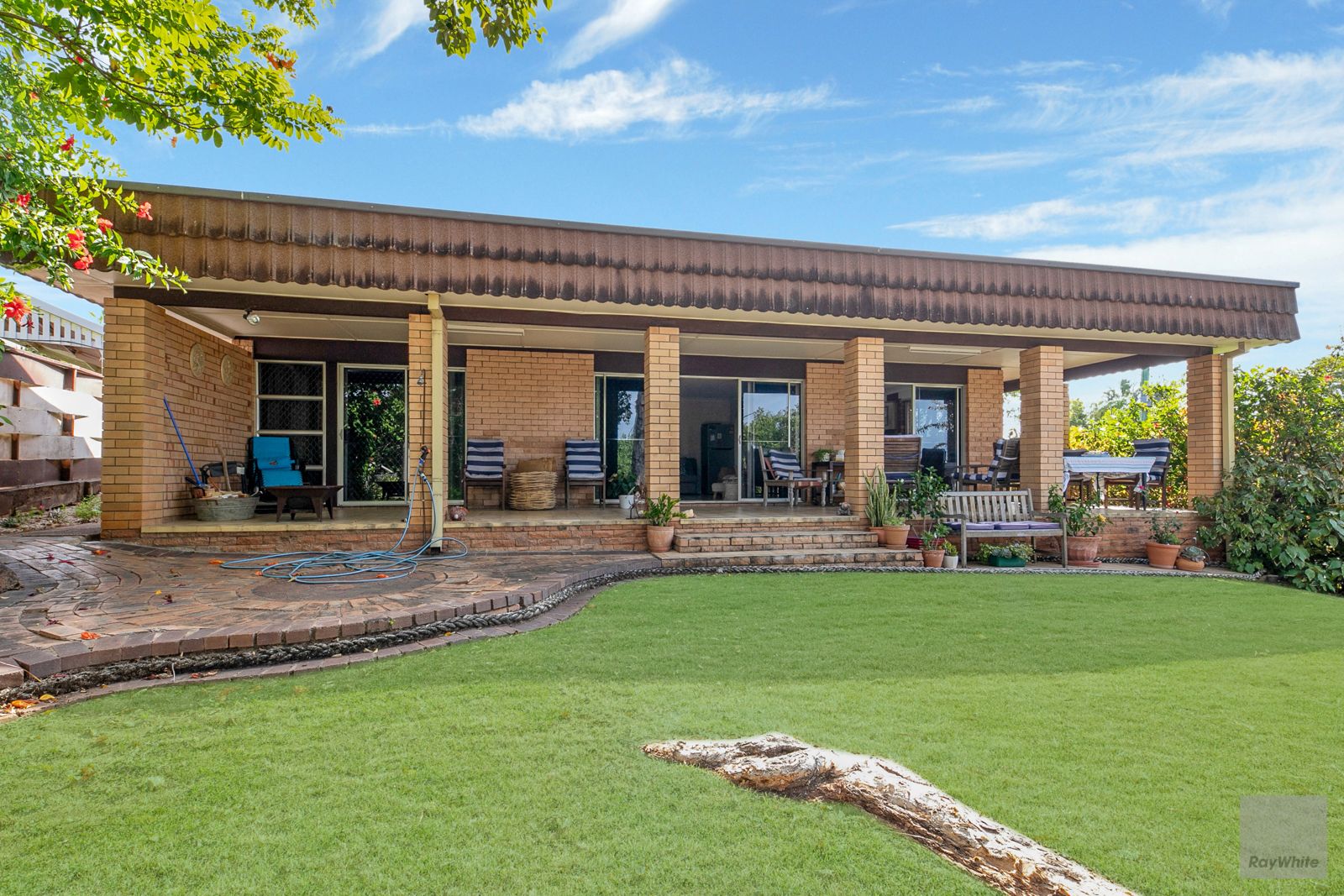 2 Evelyn Street, Lammermoor, QLD 4703