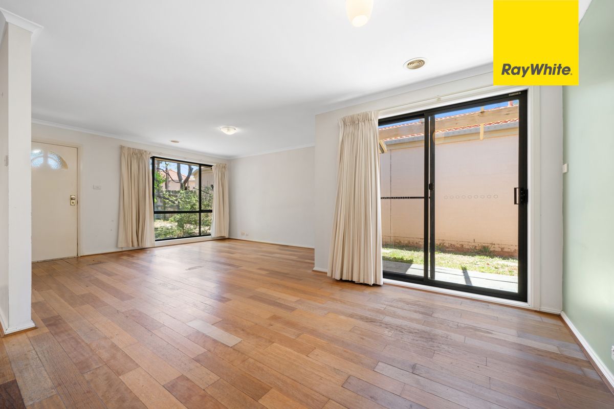 7 Dines Place, Bruce, ACT 2617