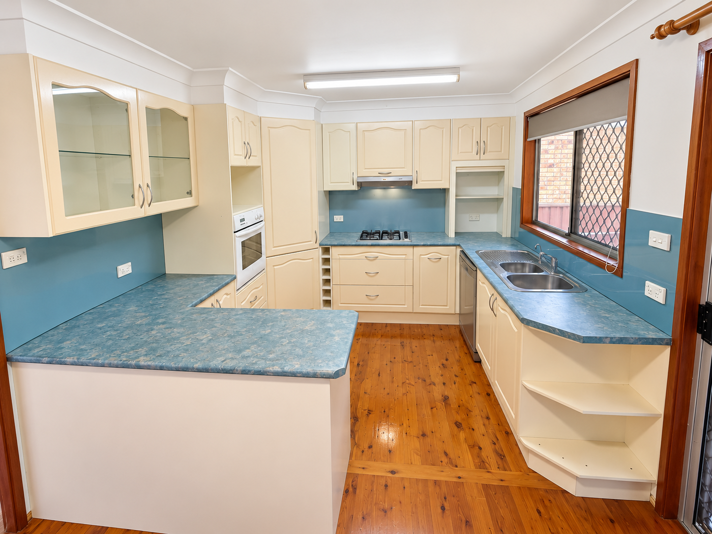 2 Leeward Close, Woodrising, NSW 2284