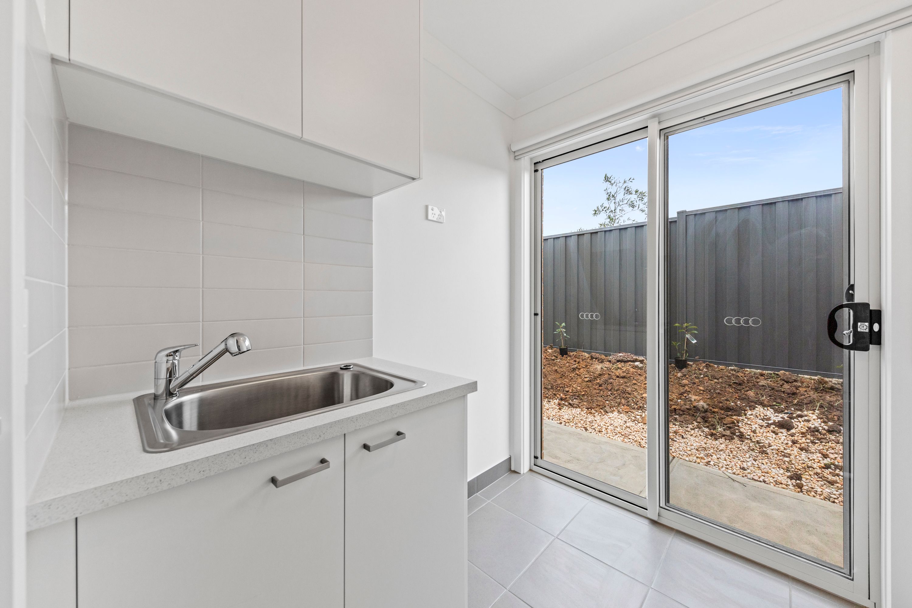 10 Silverstar Street — photo 14 of 16