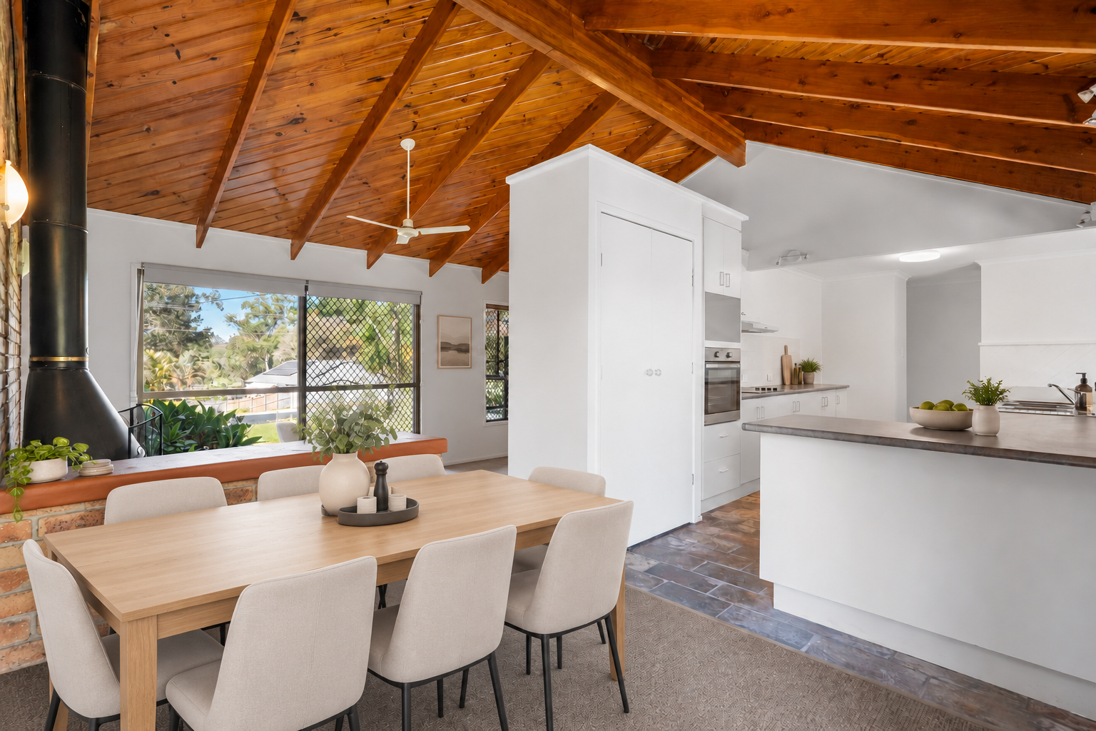 8 Clivia Crescent — photo 4 of 14