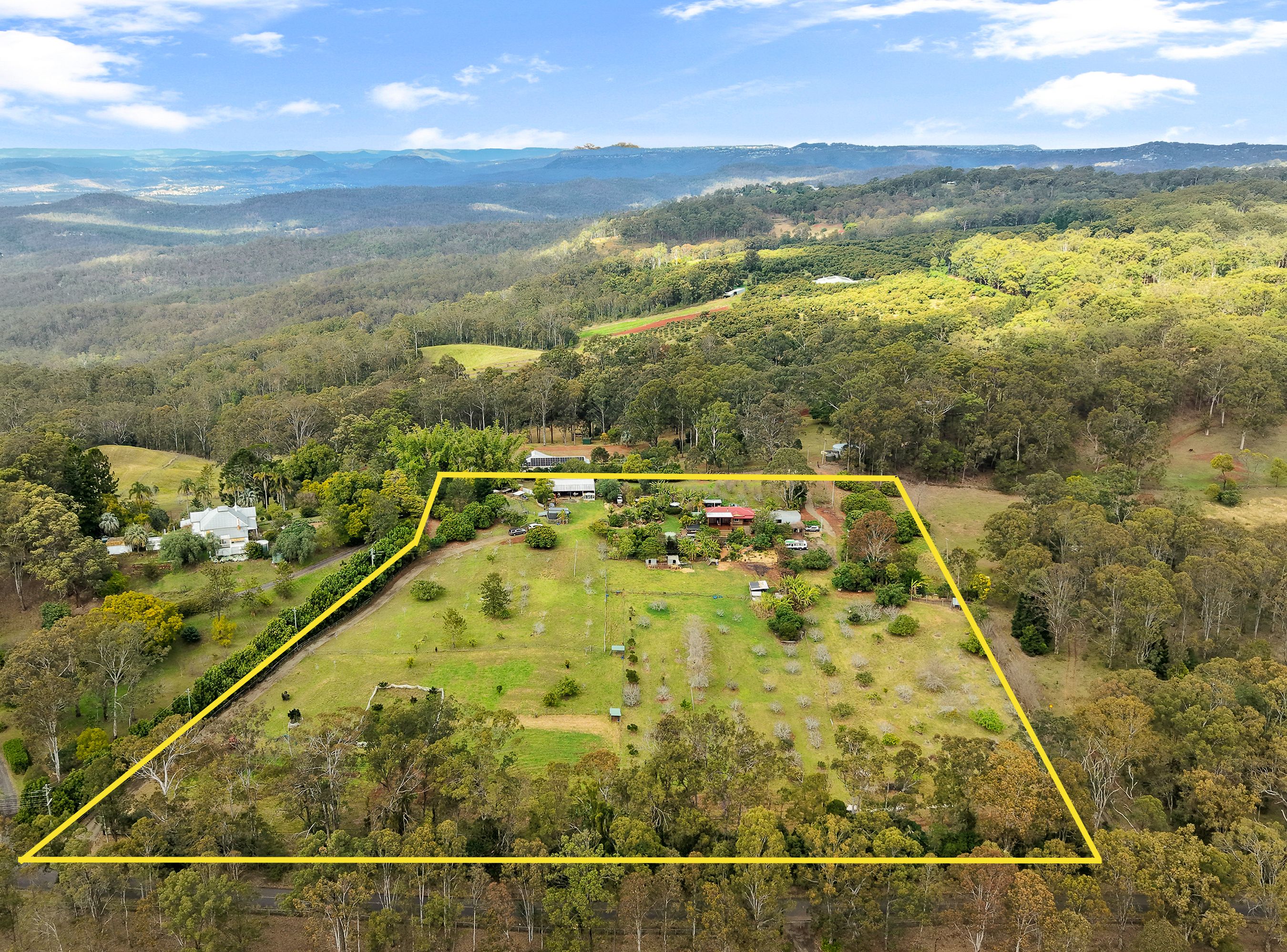 100 Fernbank Road, Cabarlah, QLD 4352