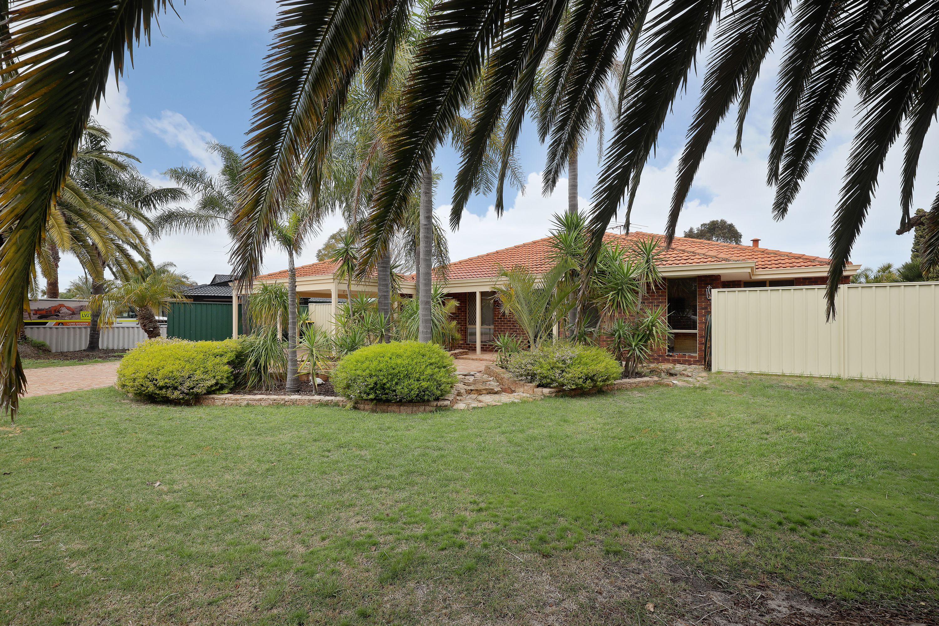 13 Meadowview Drive, Ballajura, WA 6066