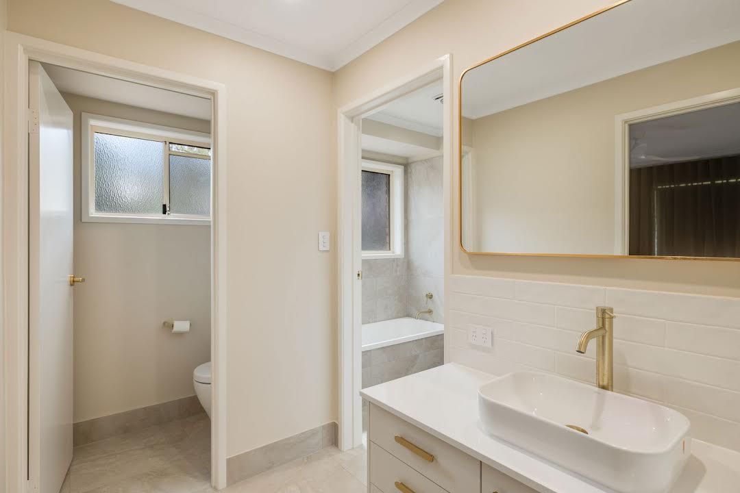 11 Merrol Street — photo 8 of 15