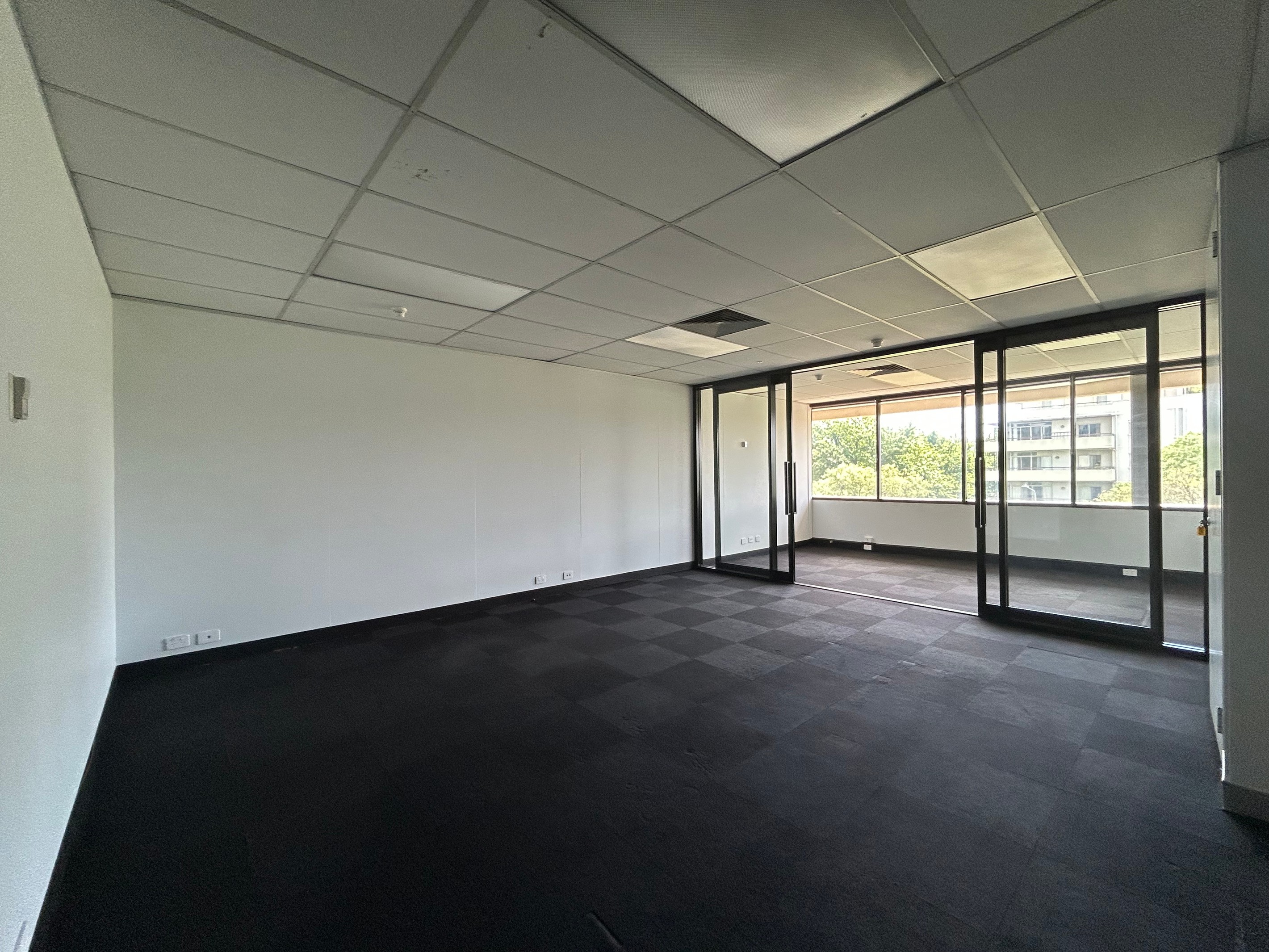 13B/16 National Circuit, Barton, ACT 2600