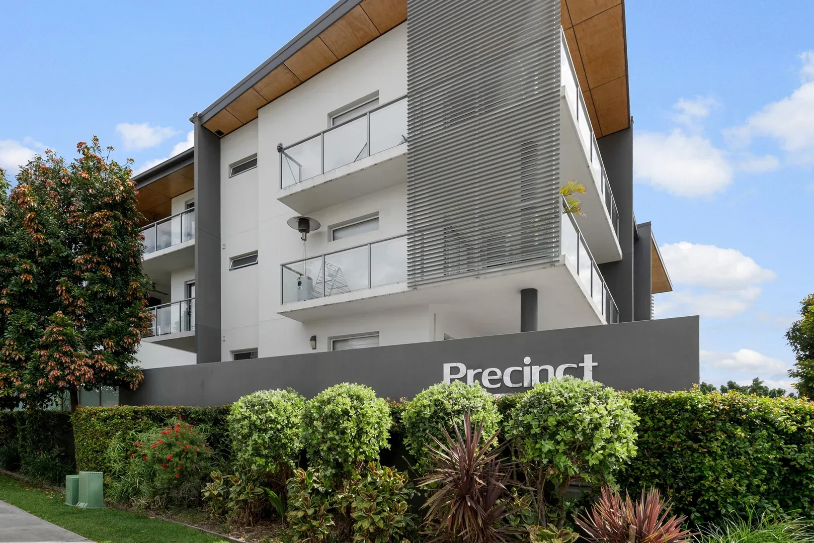 12/2 Barramul Street — photo from Ray White Bulimba