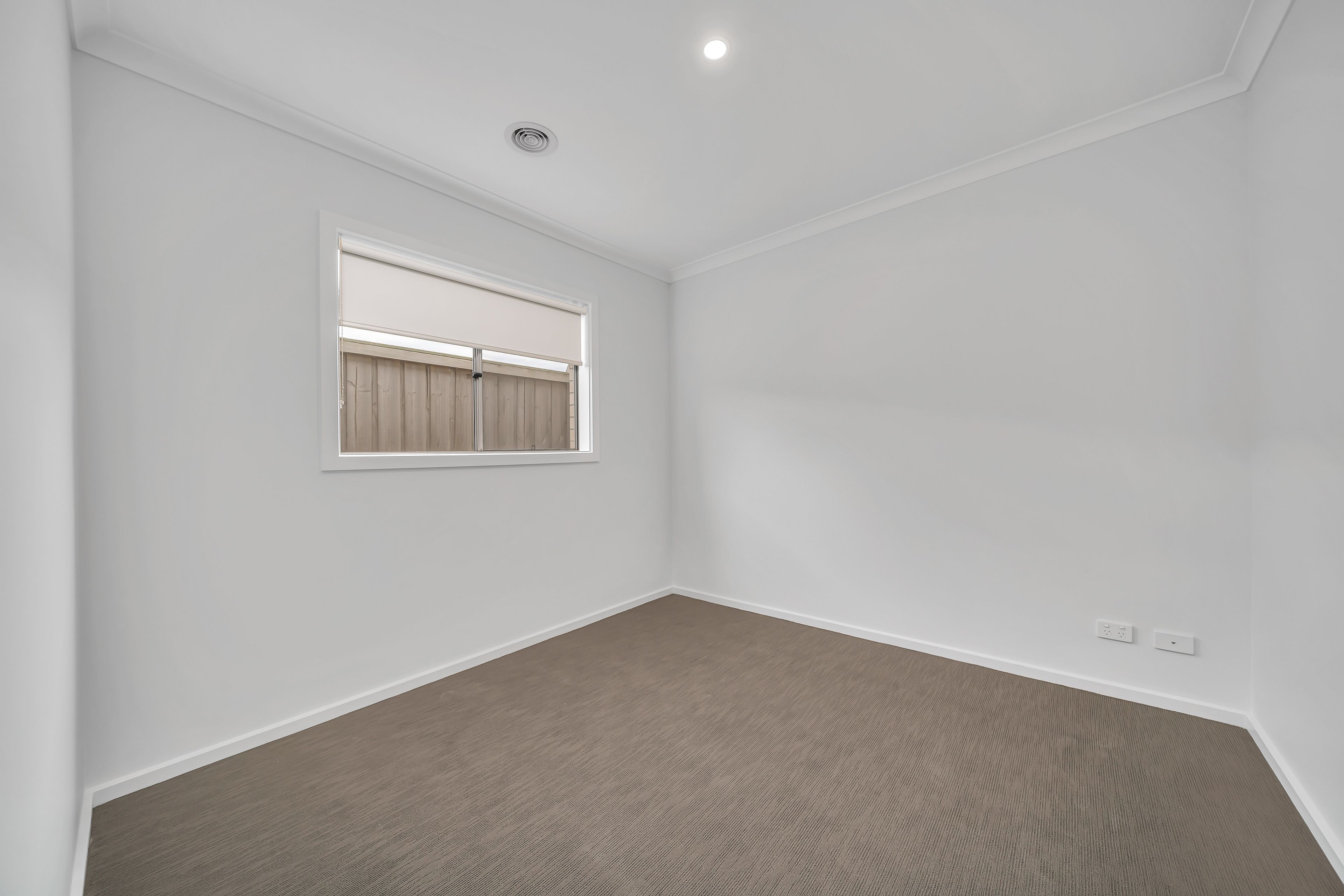 42 Grande Belmond Avenue — photo 8 of 15