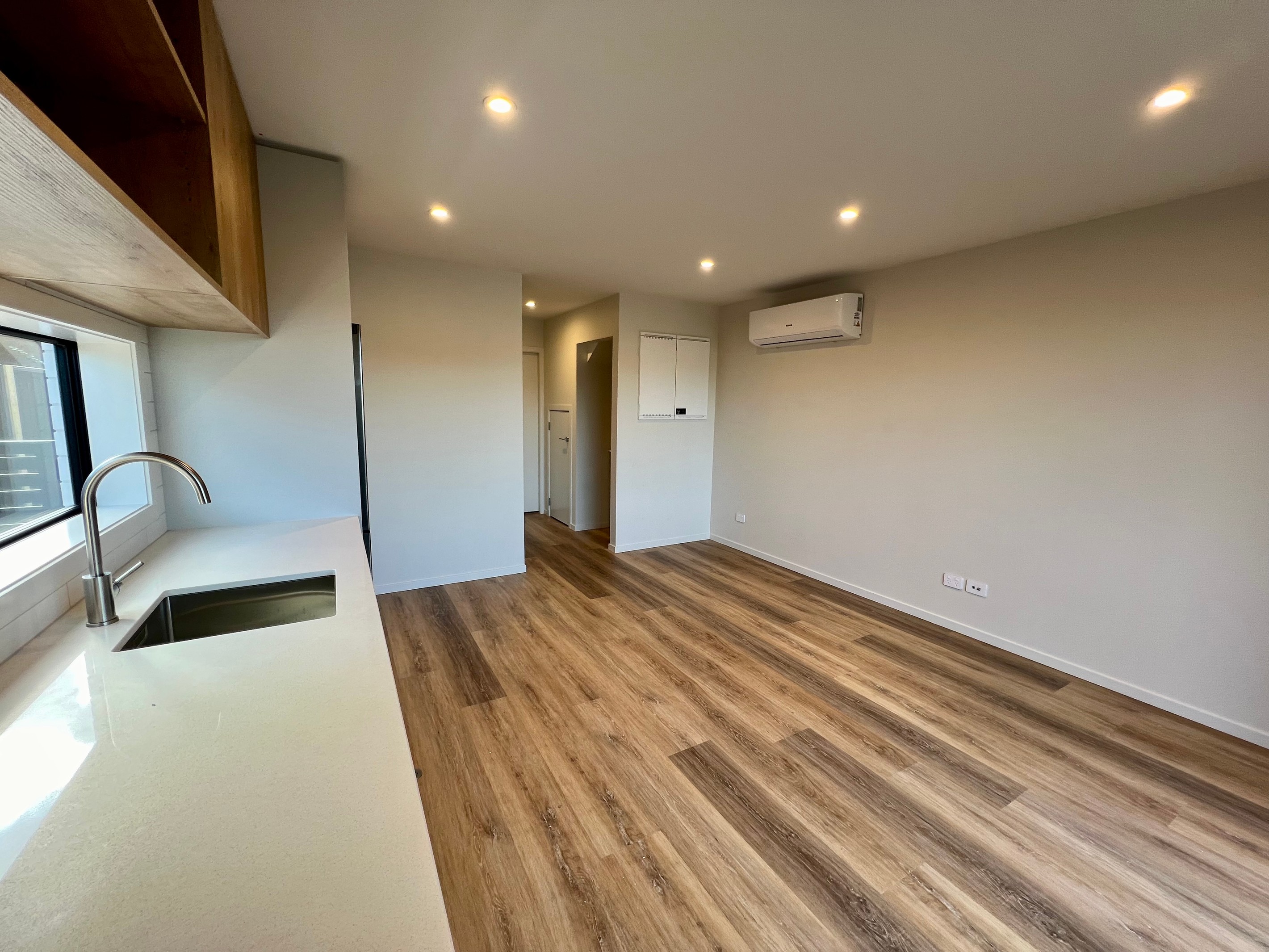 2/7 Birch Street, Waterloo, Lower Hutt City