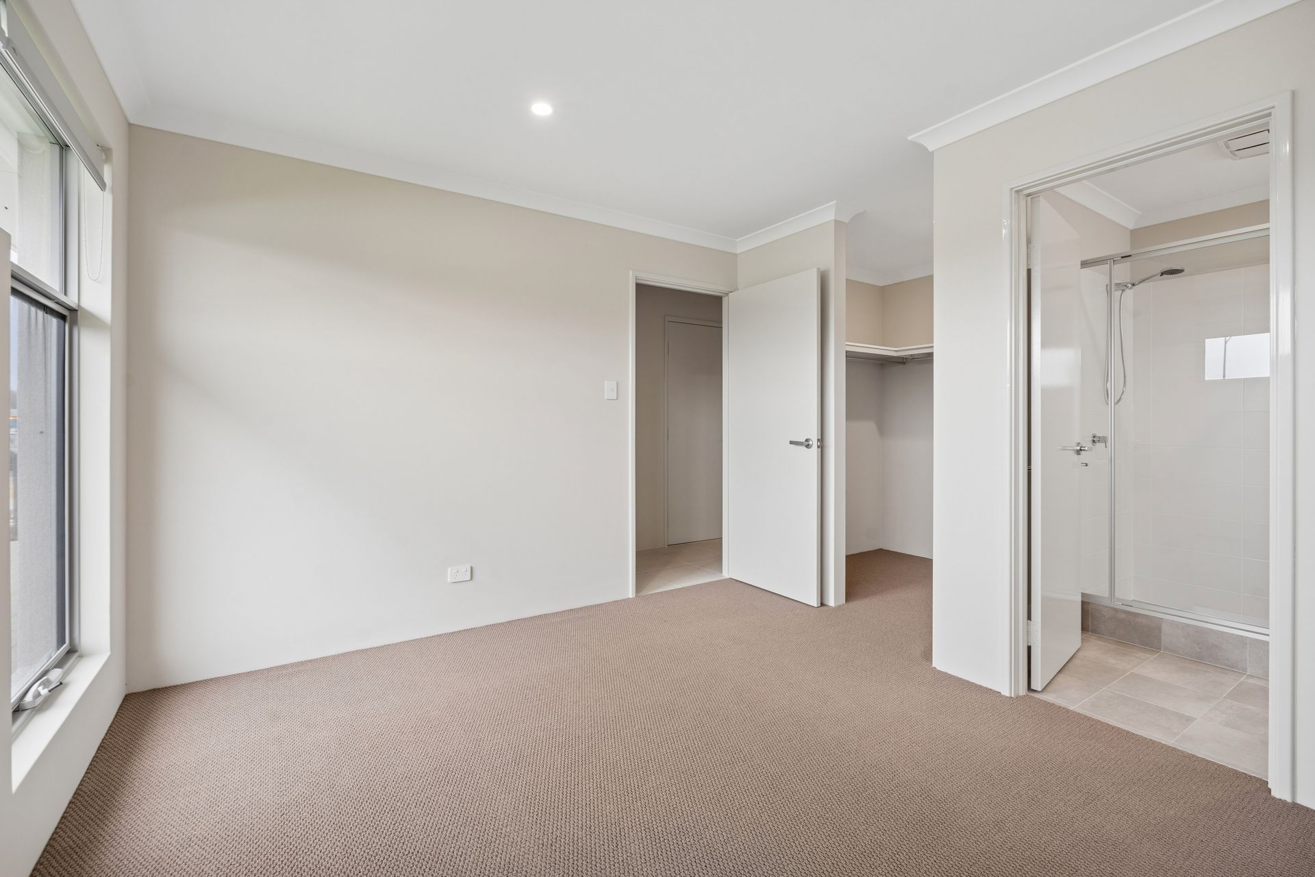 11 Fitzroy Road — photo 10 of 18