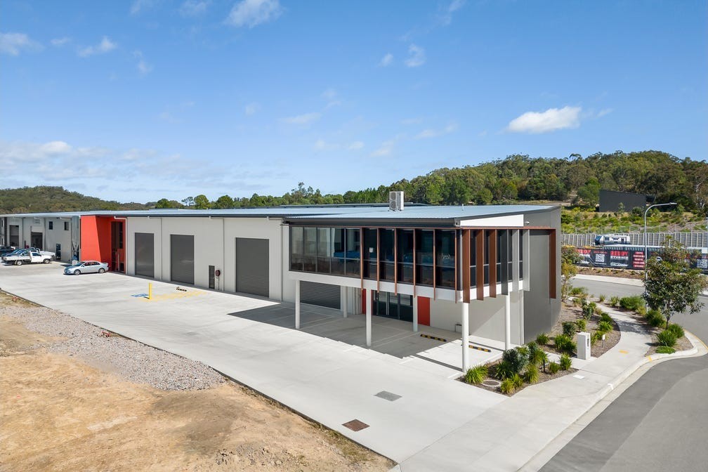 70 Jardine Drive, Redland Bay, QLD 4165