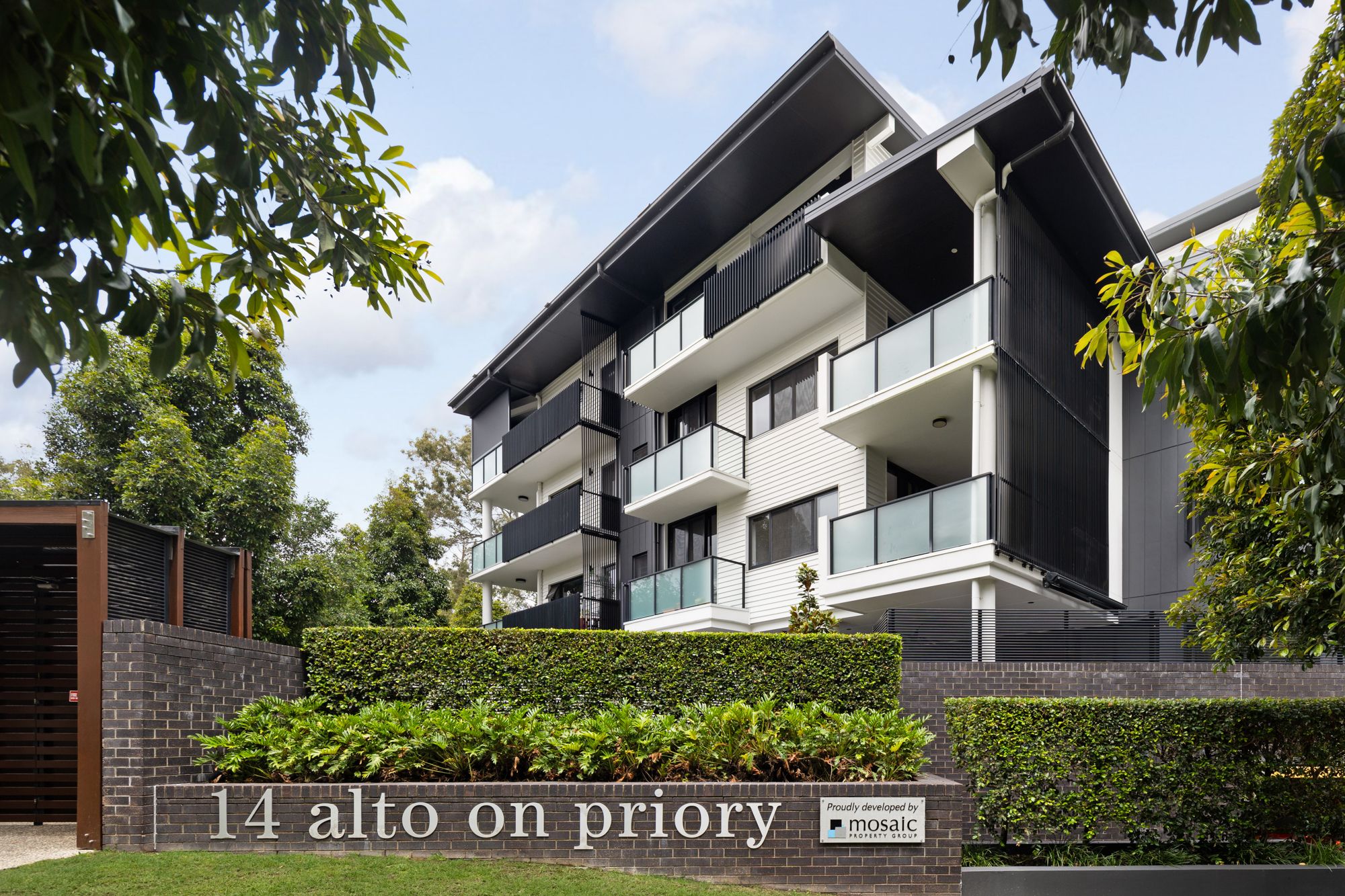 305/16 Priory Street — photo from Ray White Indooroopilly