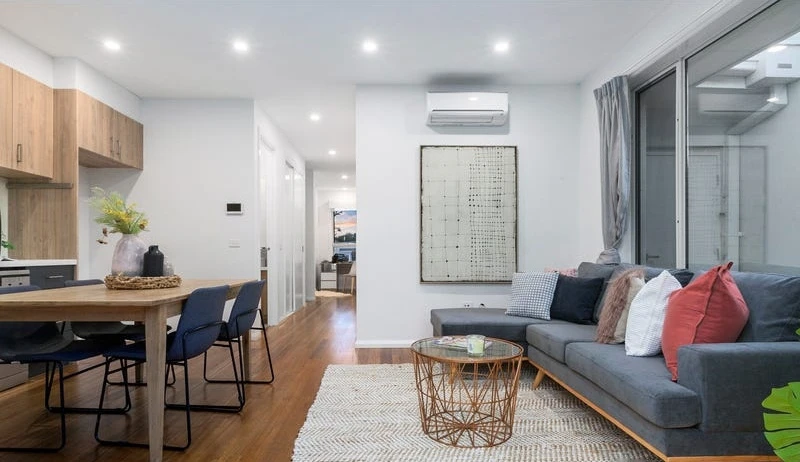 2/133 Blyth Street, Altona, VIC 3018
