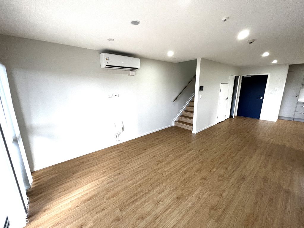 202/3 Beaumonts Way, Manurewa, Manukau City