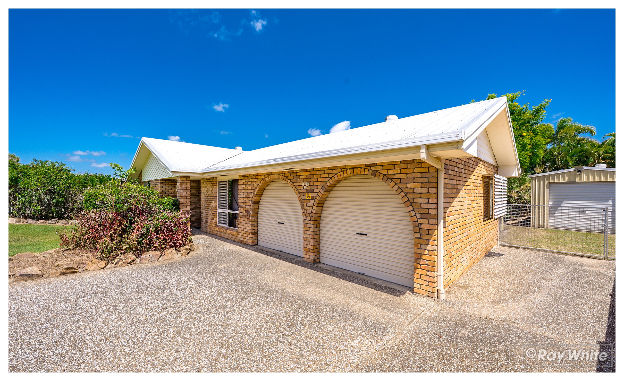 15 Leeds Avenue, Kawana, QLD 4701