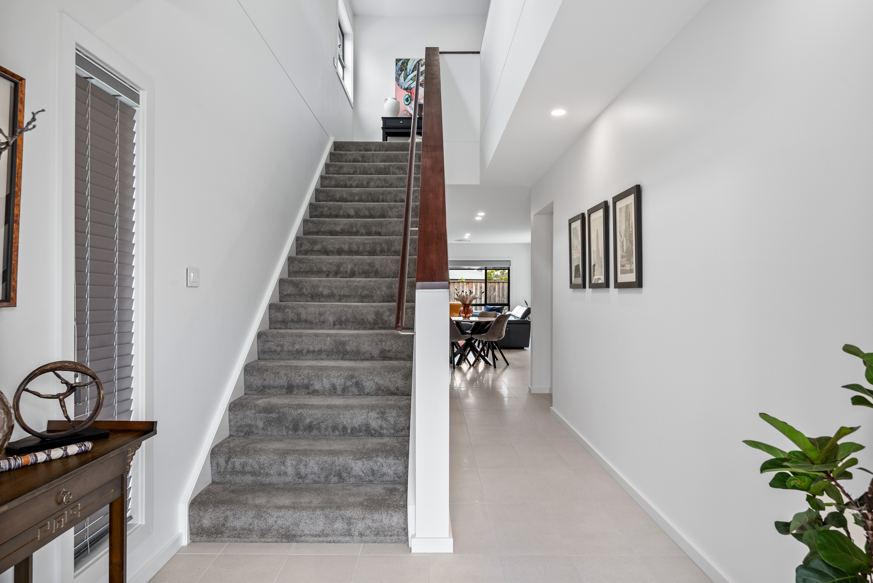 6 Roseworthy Way, GLEDSWOOD HILLS, NSW 2557