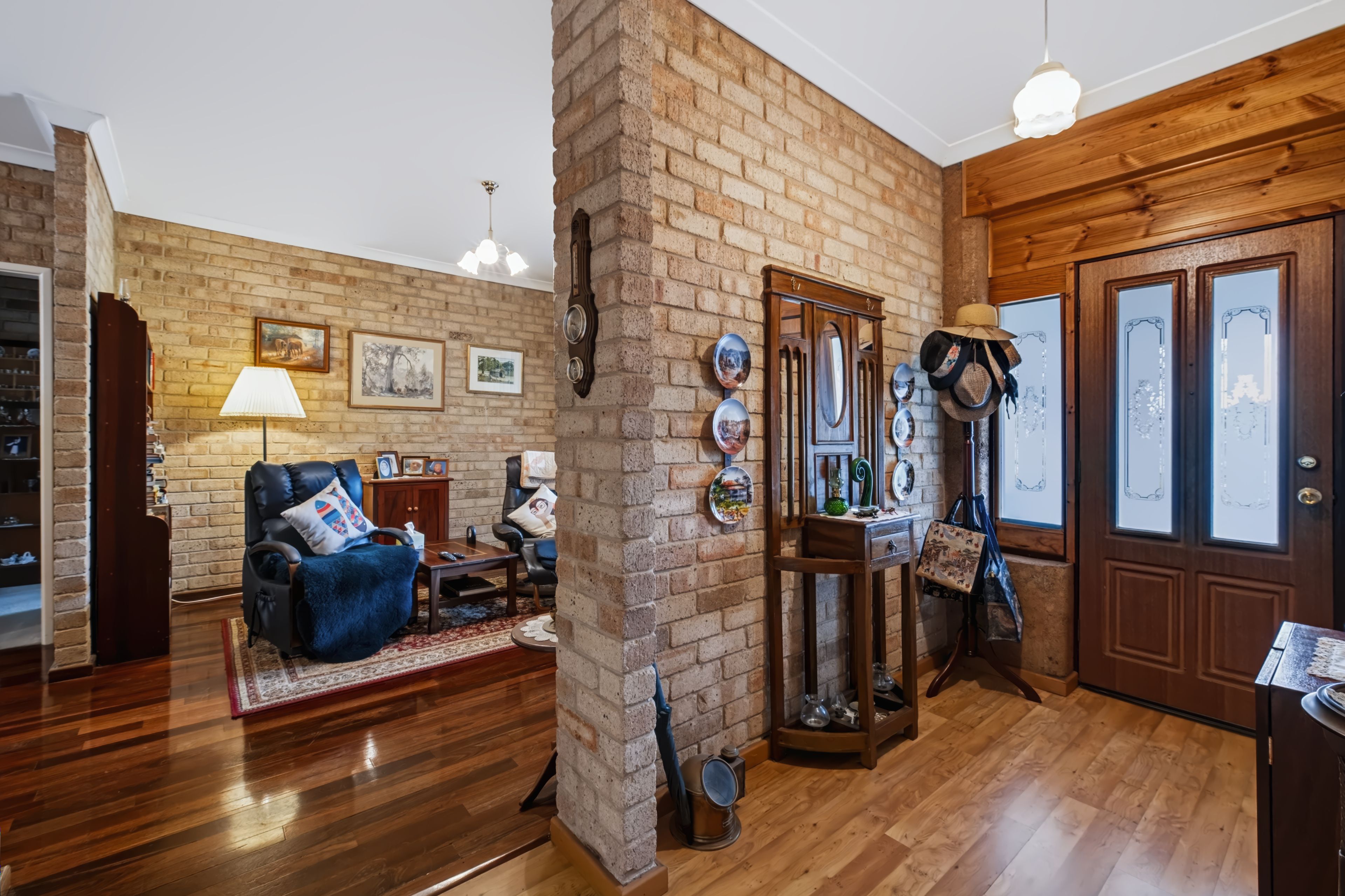 32 Cleopatra Crescent — photo 5 of 23