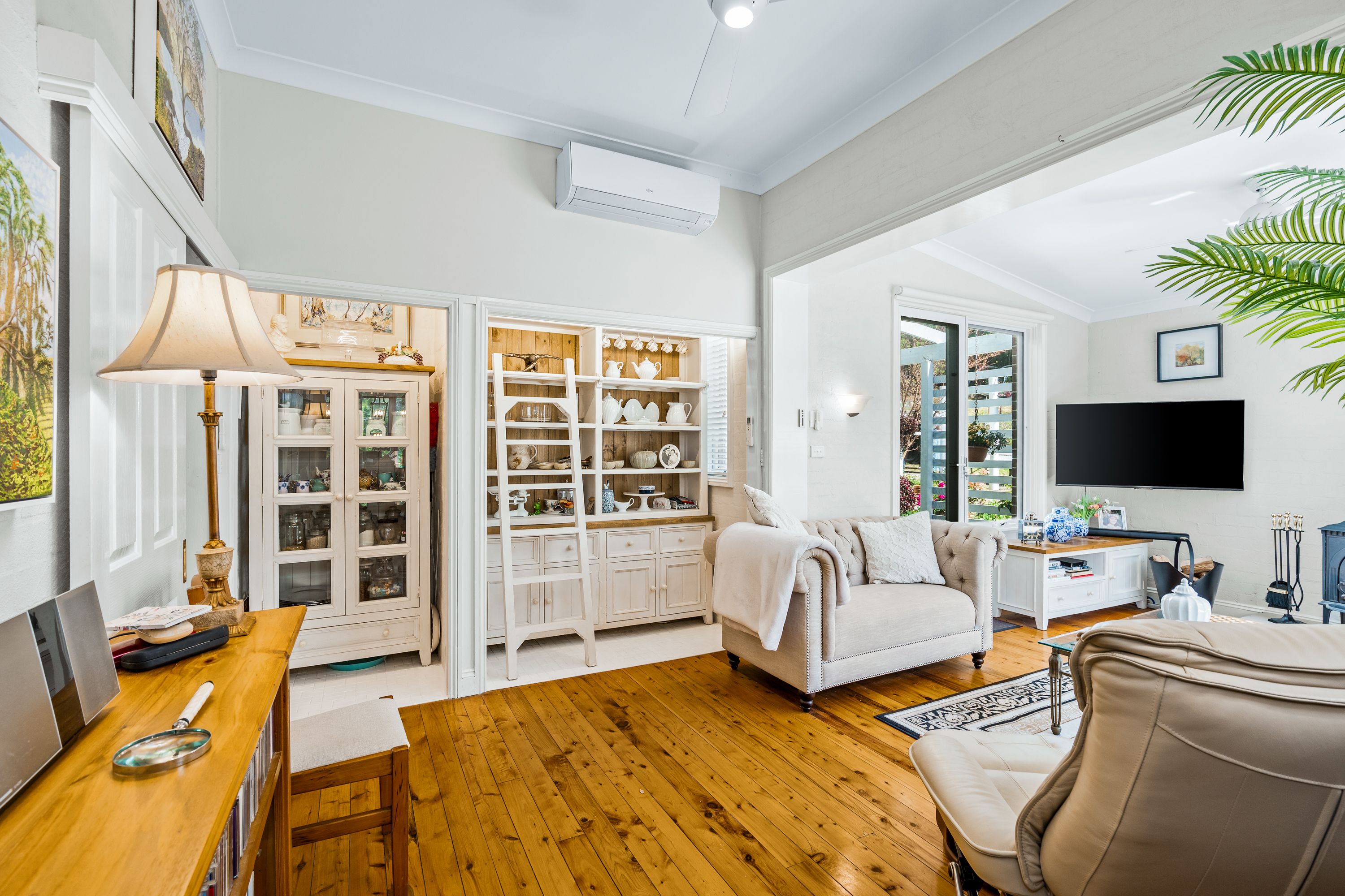 1 Douglas Road — photo 10 of 22