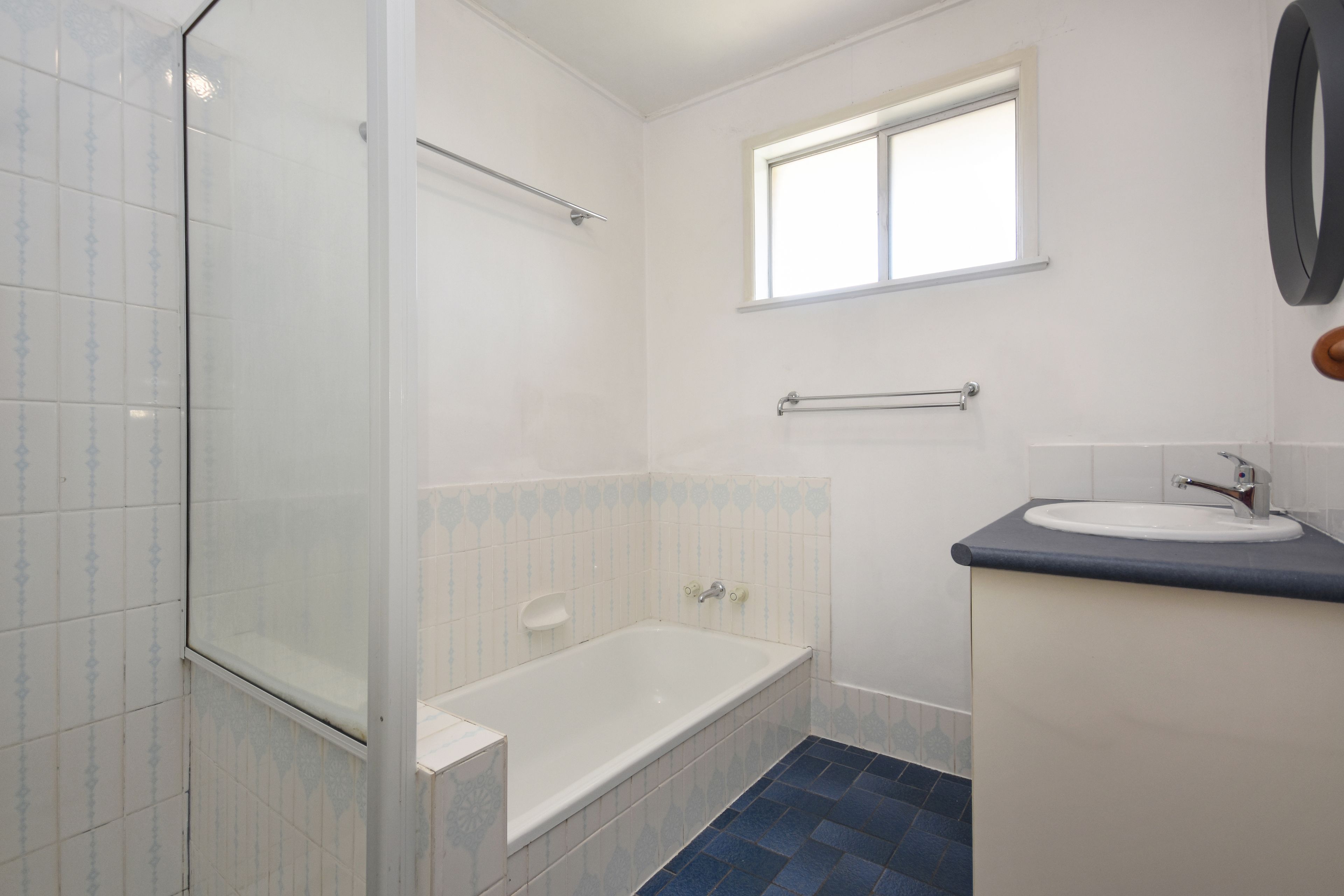 3 Kurrajong Street — photo 8 of 13