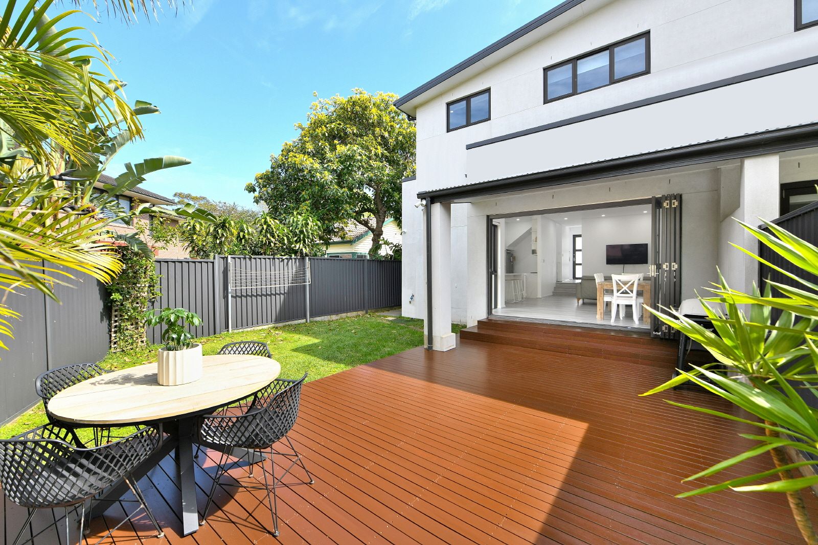 3 Burke Street, Chifley, NSW 2036