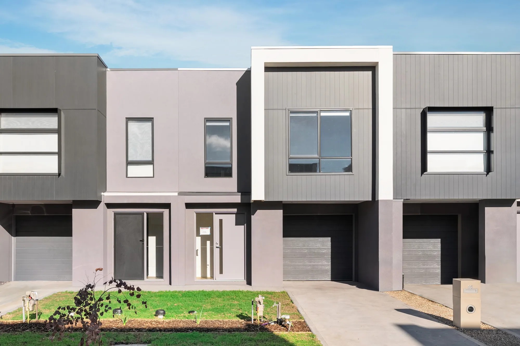 85 Thistle Place, South Morang, VIC 3752