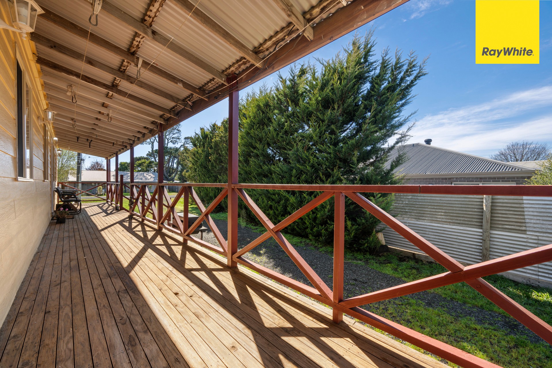 27 Walsh Street, Ballan, VIC 3342