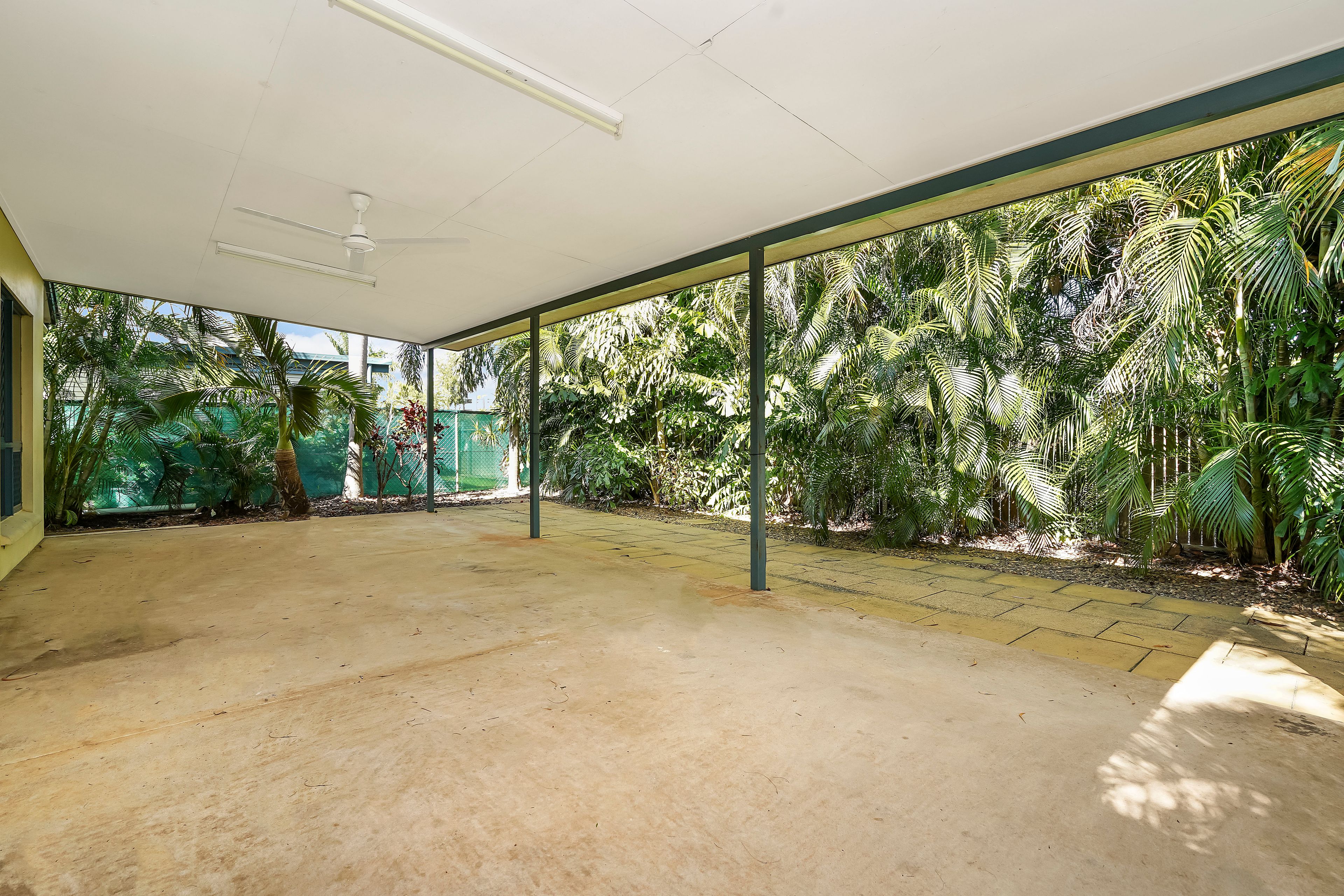 18 Trochus Crescent, Woolner, NT 0820