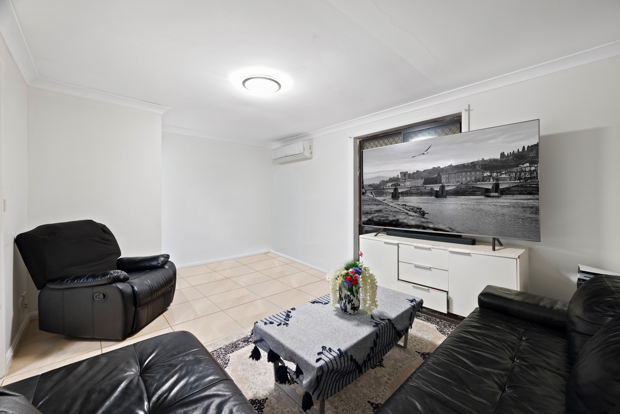 17 Drysdale Street, Eagle Vale, NSW 2558