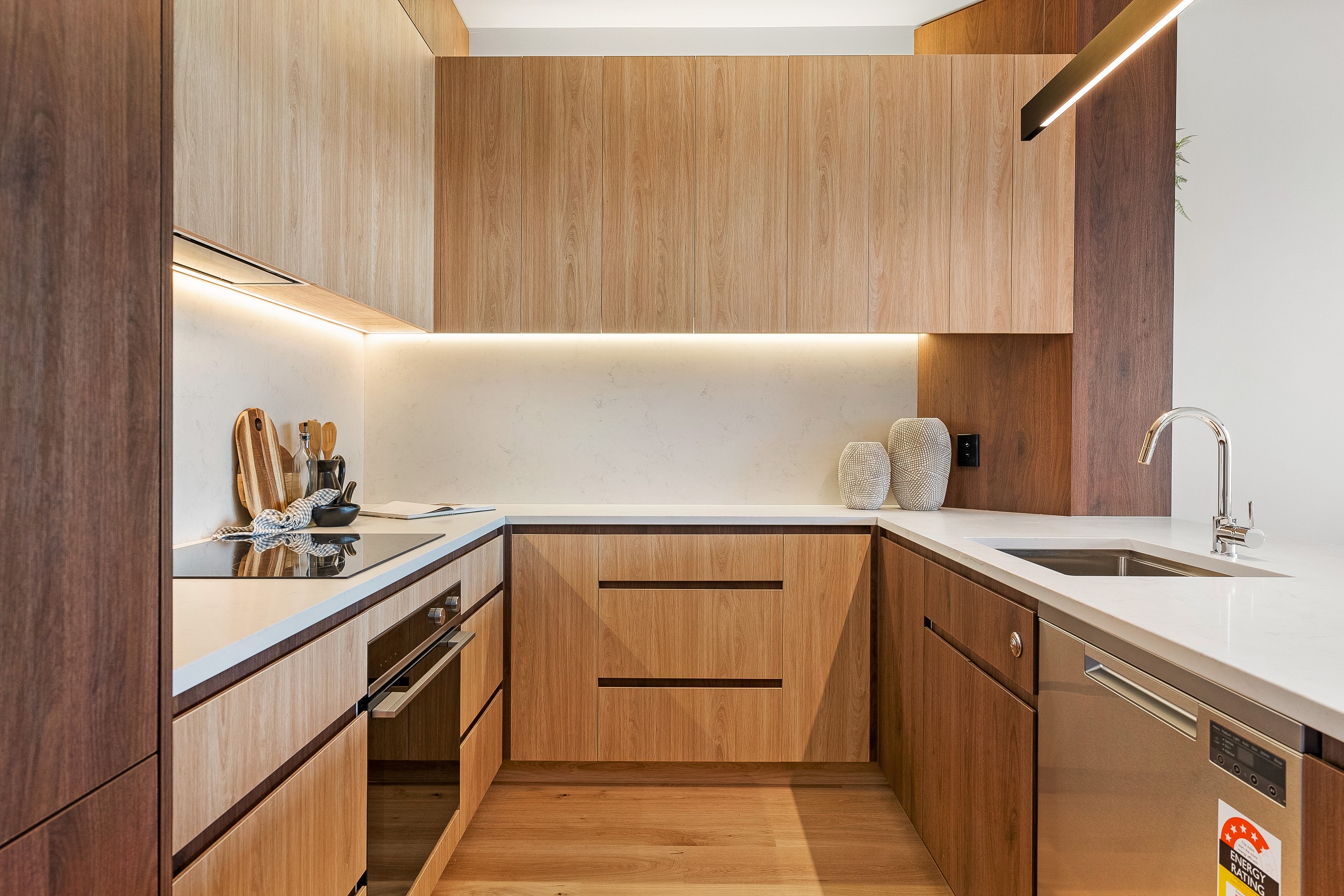 2/423 Beach Road, Mairangi Bay, North Shore City